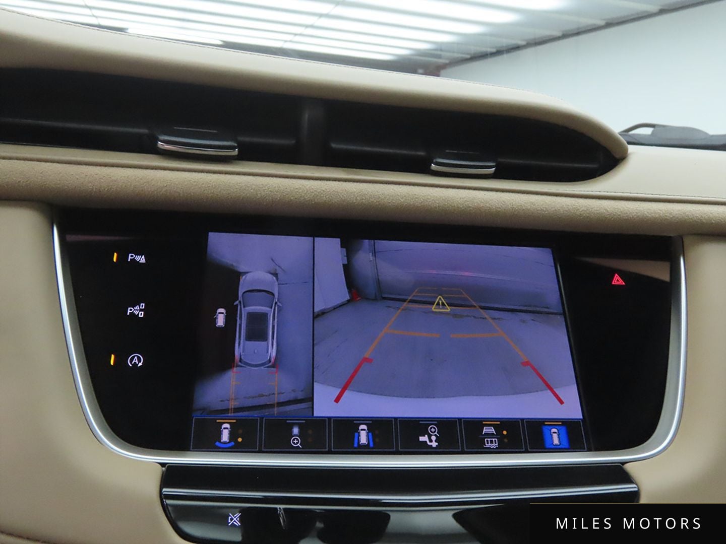 Cadillac XT5 2022 — миниатюра 13