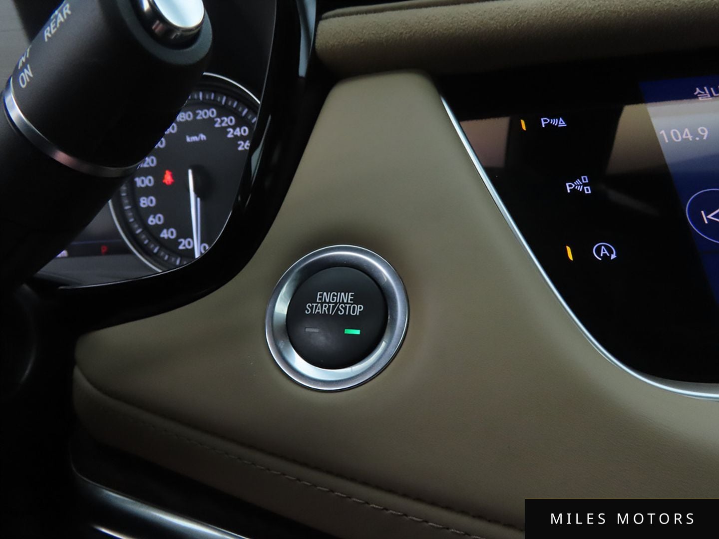 Cadillac XT5 2022 — миниатюра 16