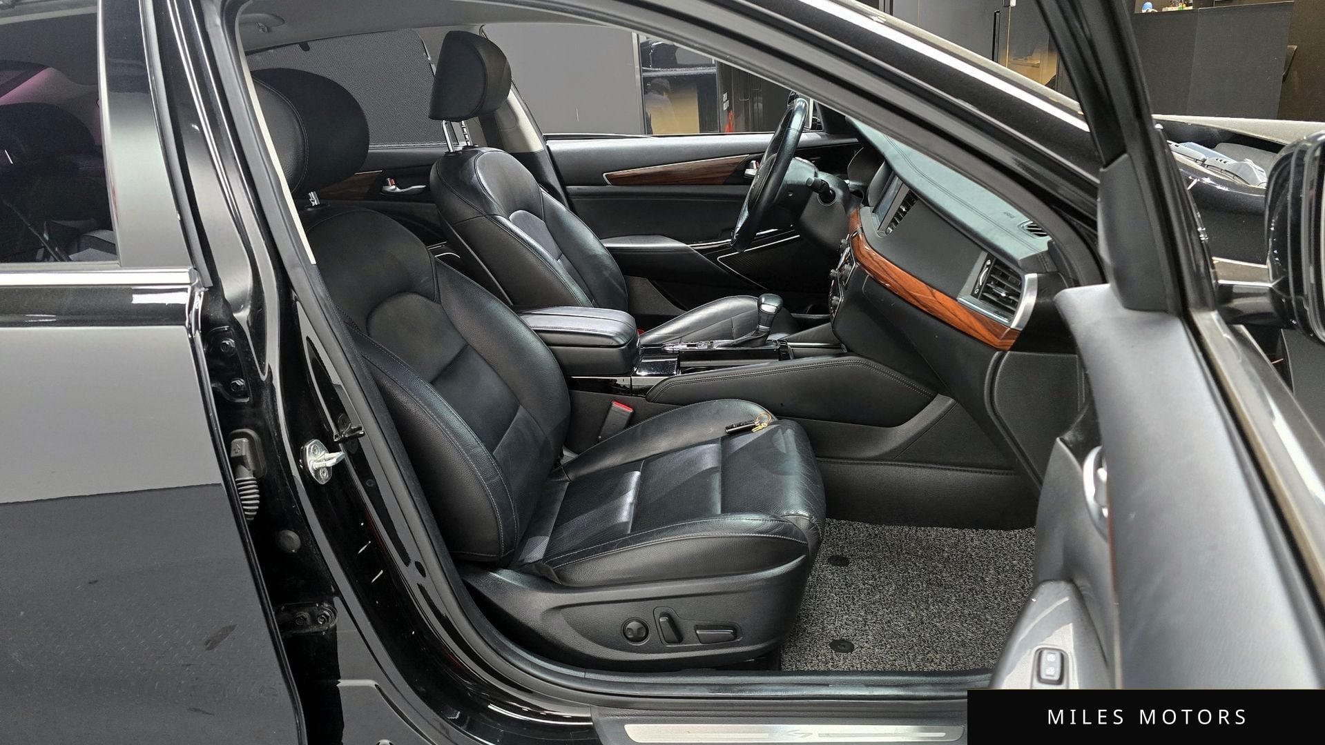 Kia K7 2017 — миниатюра 10