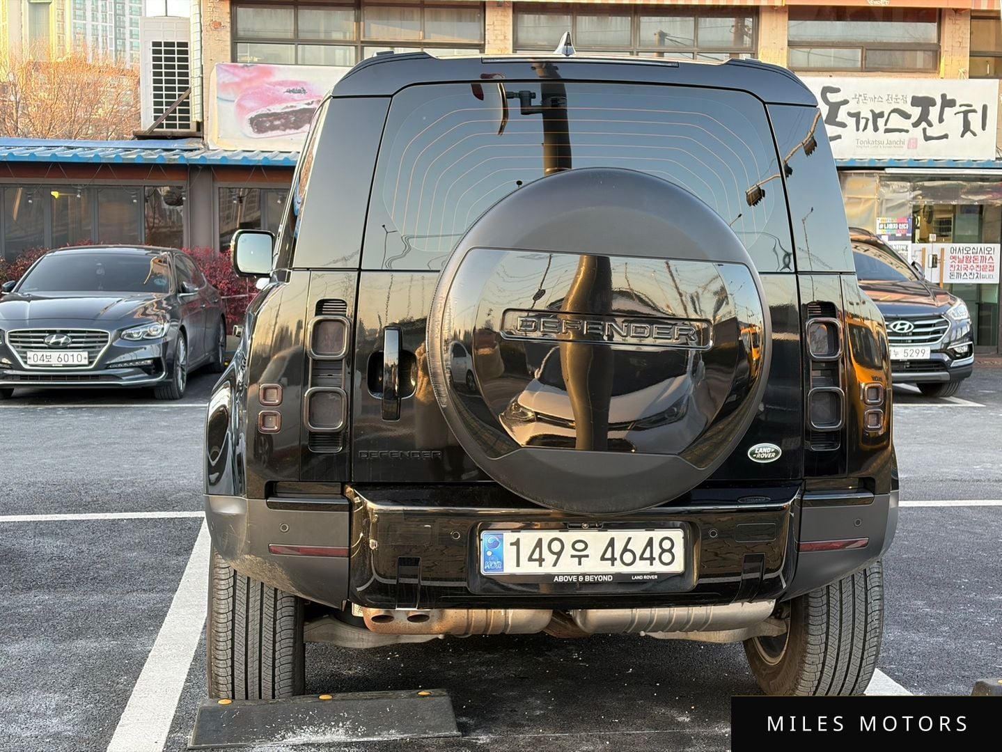 Land Rover Defender 2023 — миниатюра 6