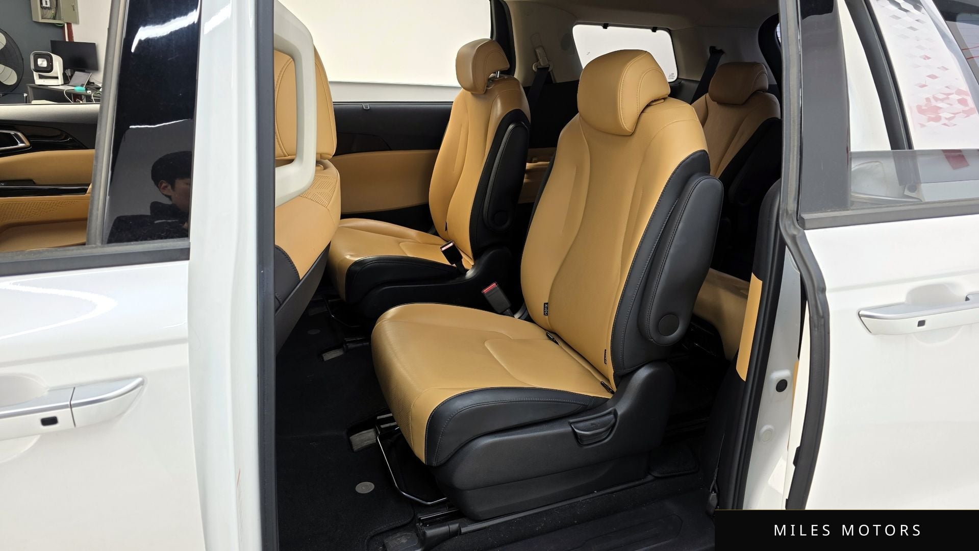 Kia Carnival 2021 — миниатюра 11
