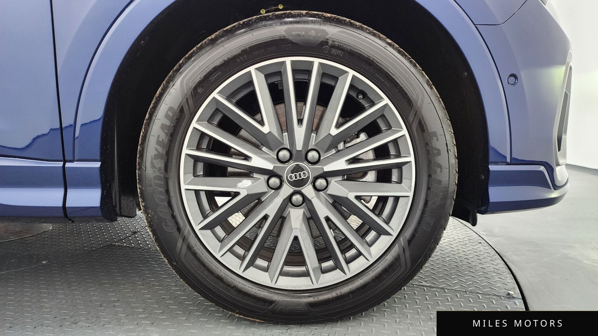 Audi Q3 (F3) 2024 — миниатюра 5