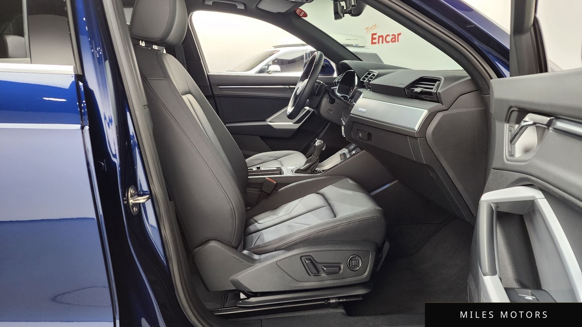 Audi Q3 (F3) 2024 — миниатюра 11