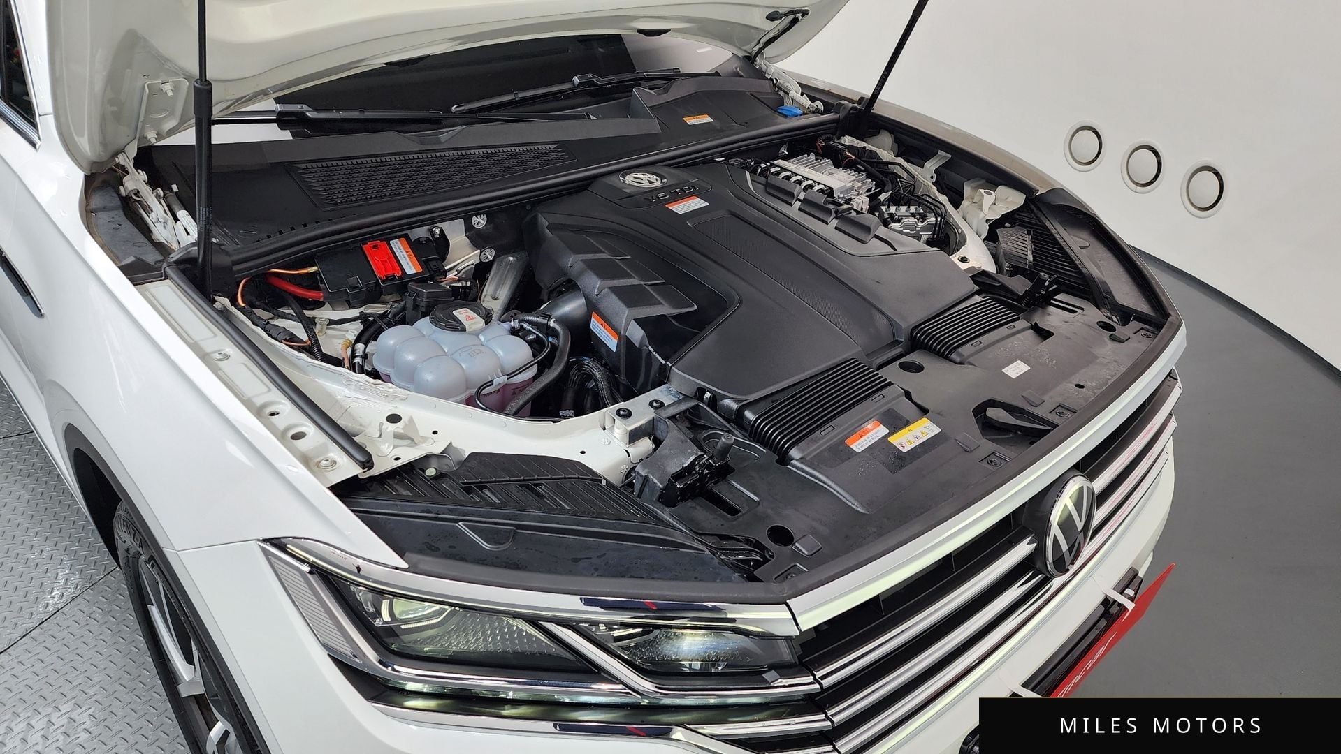 Volkswagen Touareg 2023 — миниатюра 6