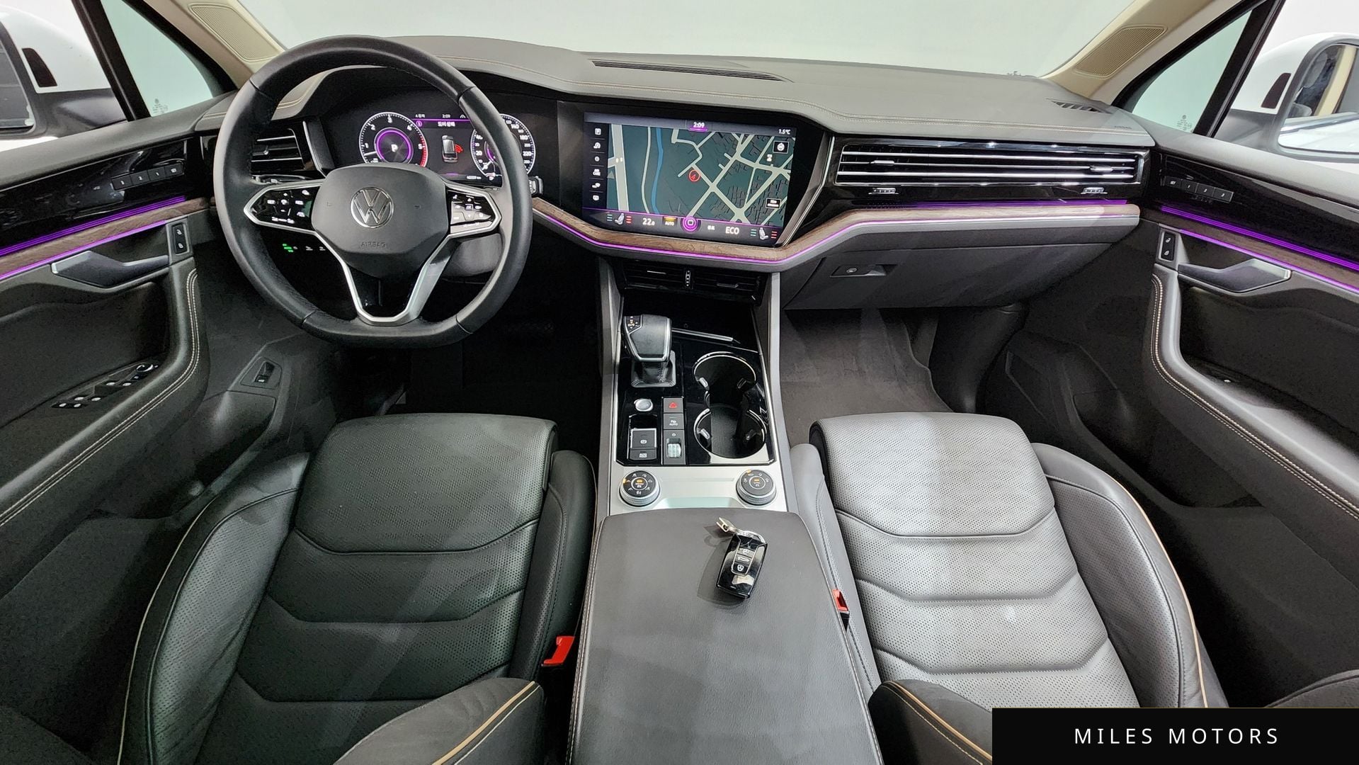 Volkswagen Touareg 2023 — миниатюра 7