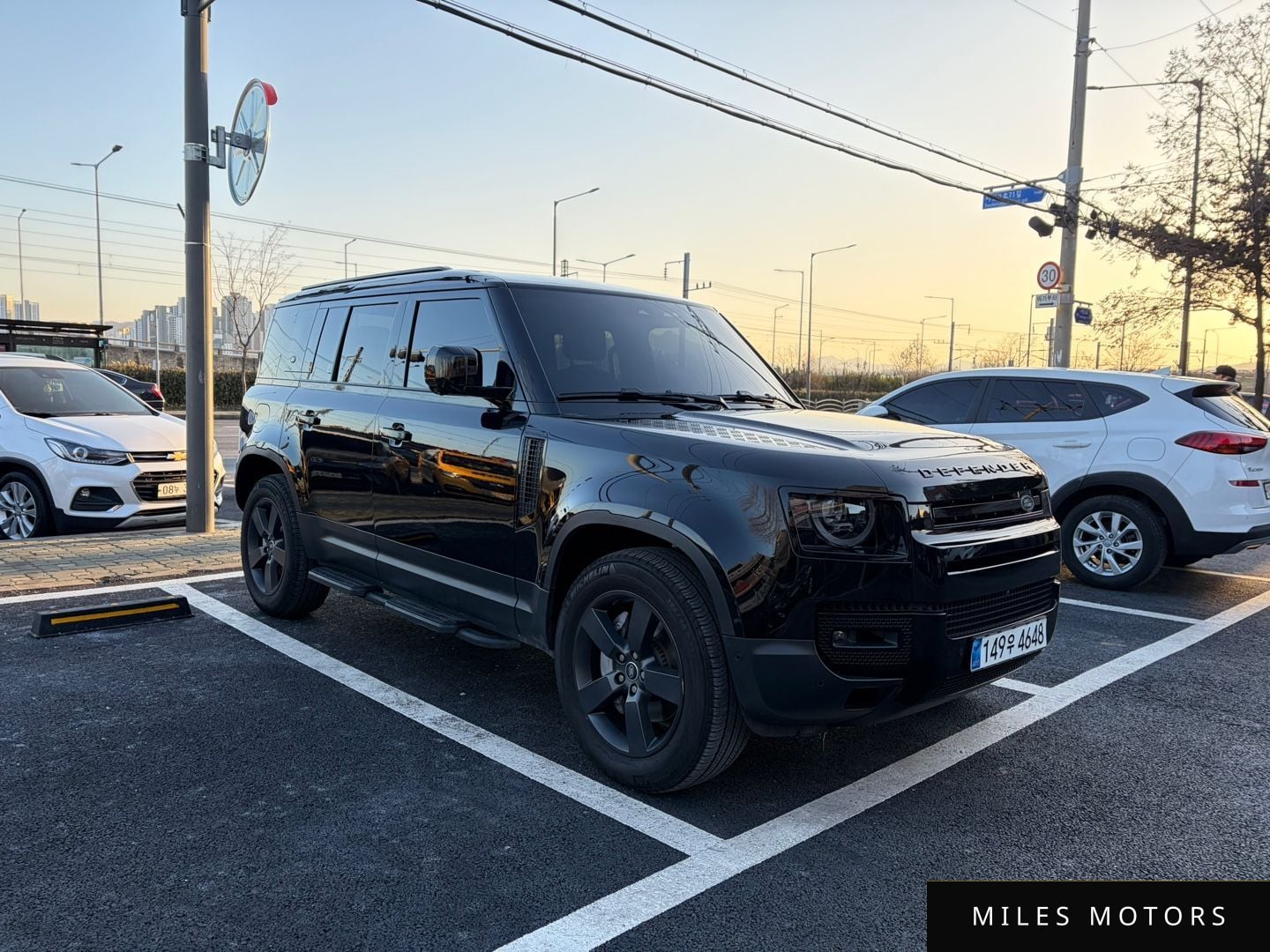Land Rover Defender 2023 — миниатюра 4