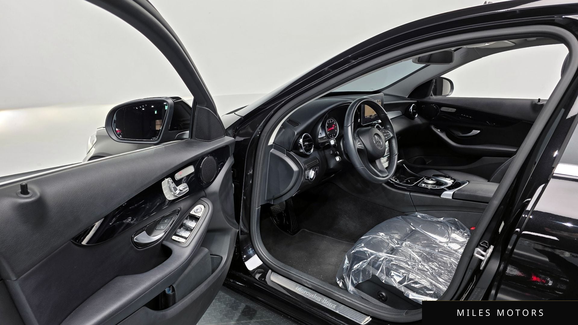 Mercedes-Benz C-클래스 W205 2018 — миниатюра 11