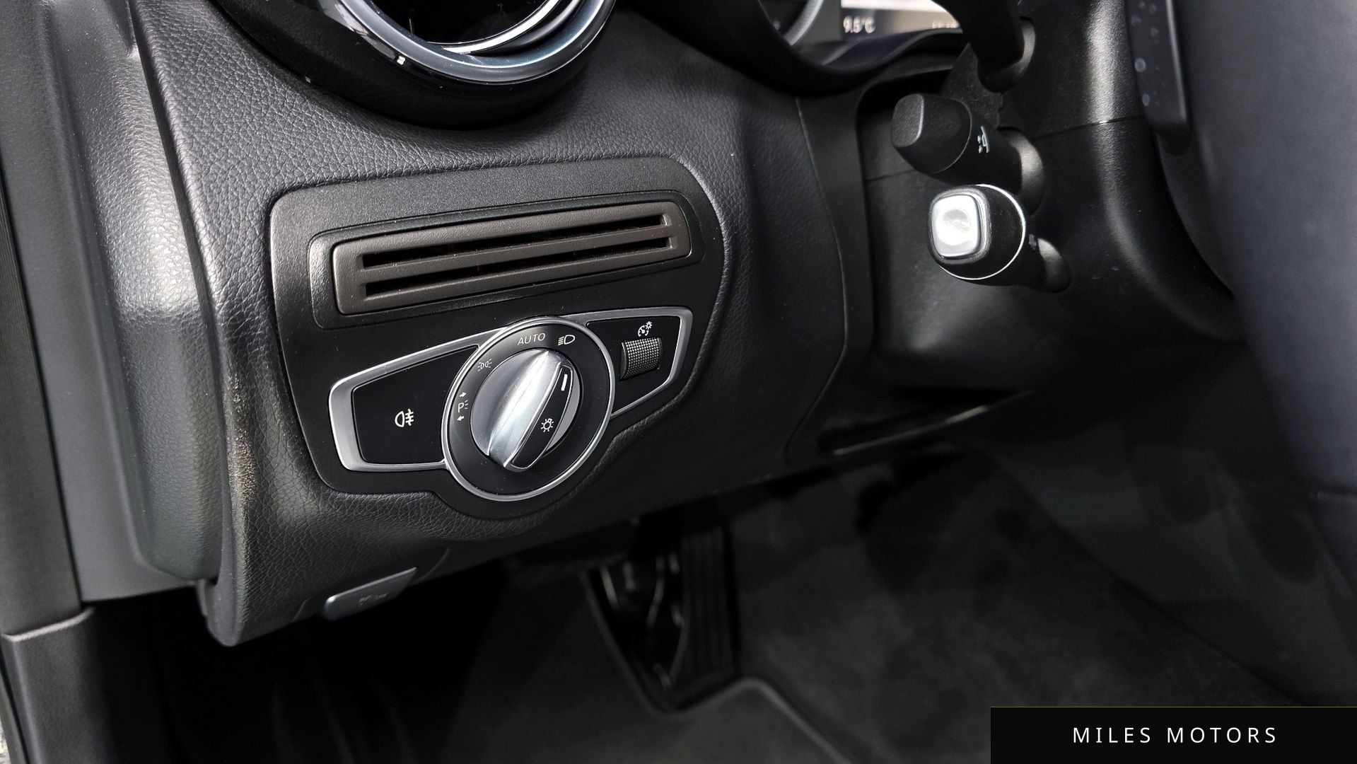 Mercedes-Benz C-클래스 W205 2018 — миниатюра 16