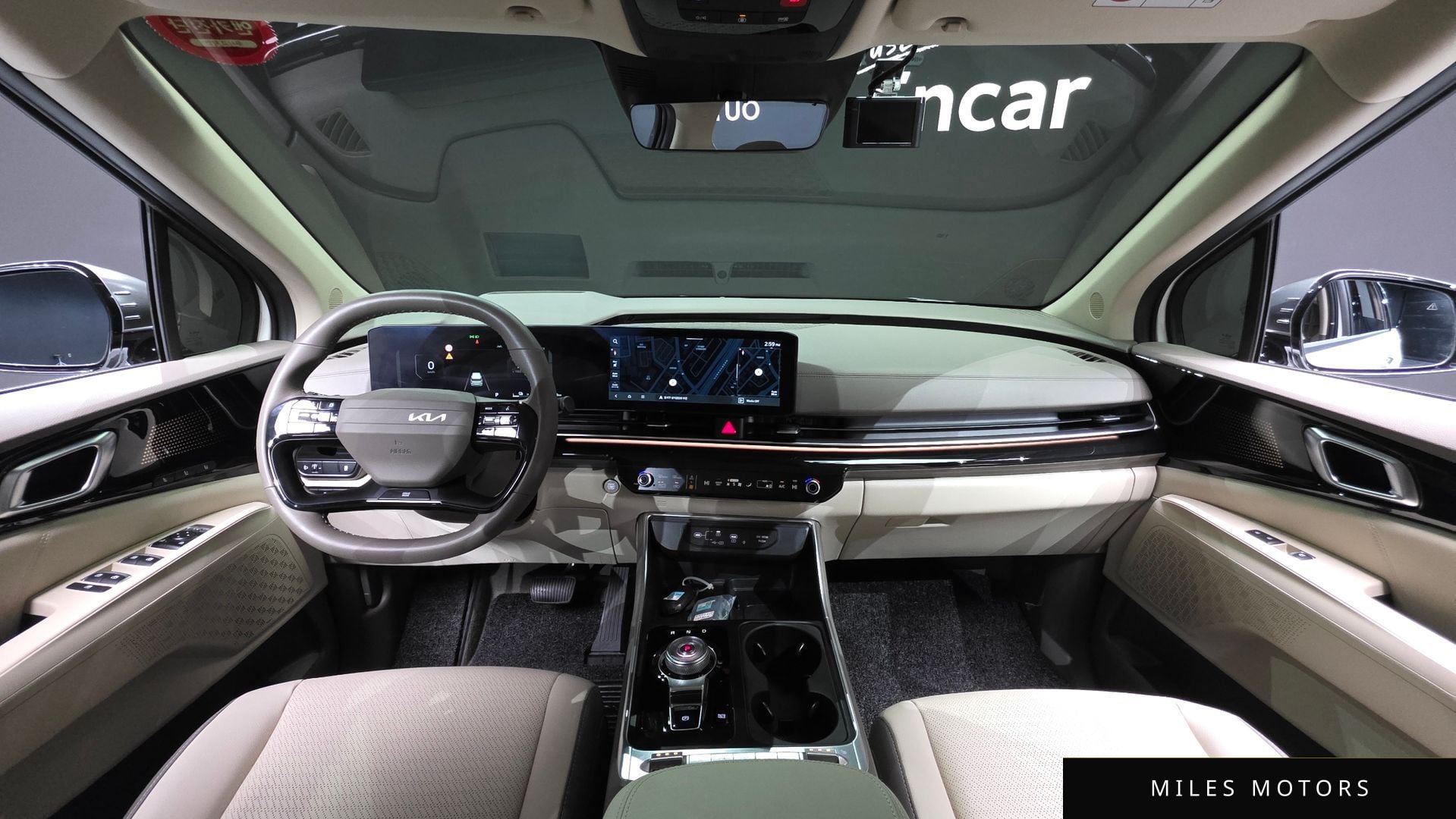Kia Canival 2025 — миниатюра 7