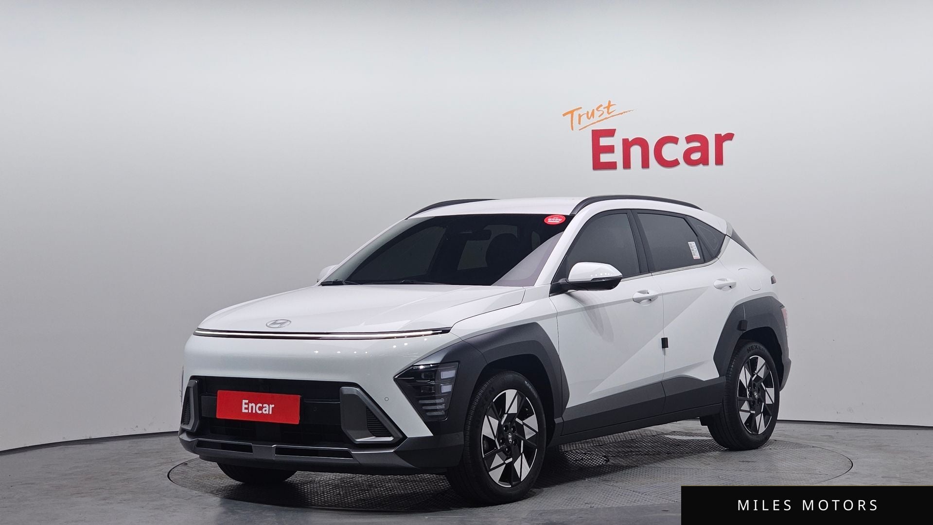 Hyundai Kona 2024 — фото 1 из 12