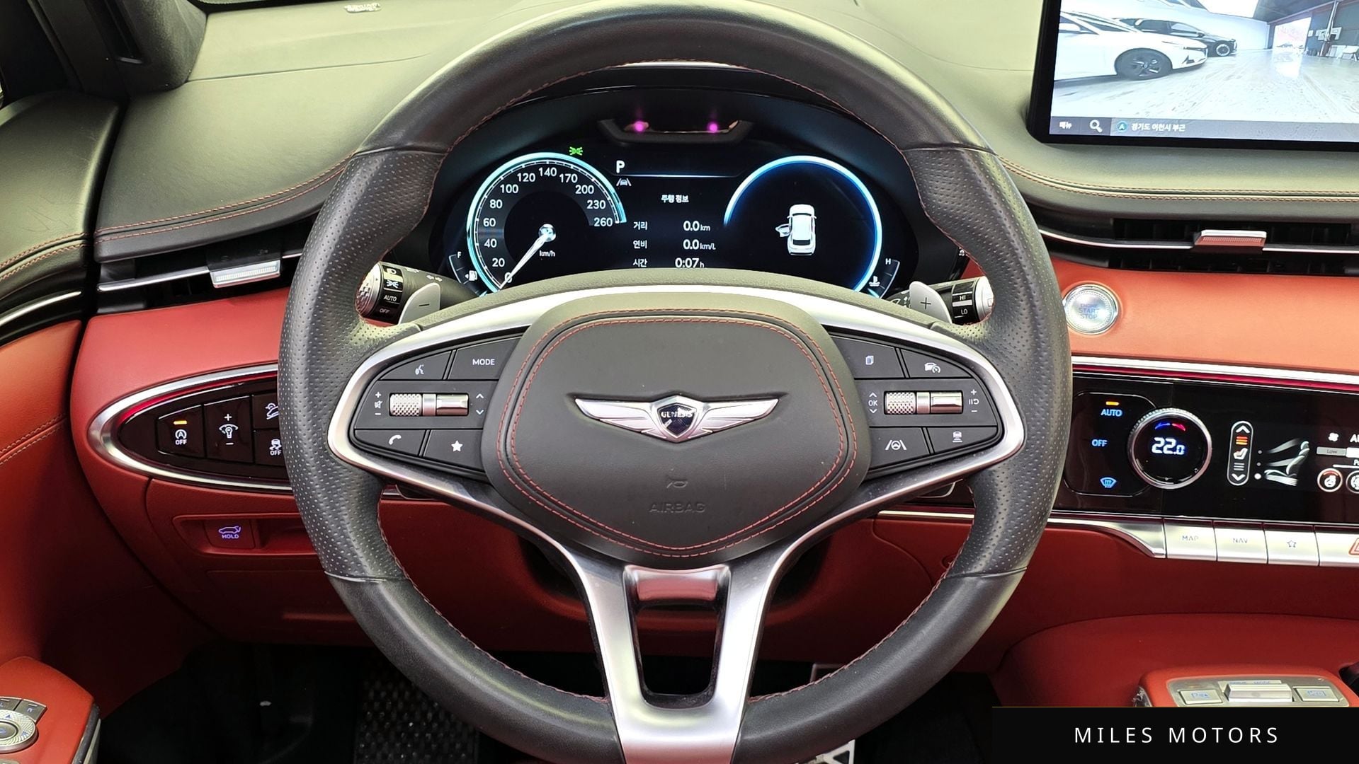 Genesis GV70 2023 — миниатюра 13