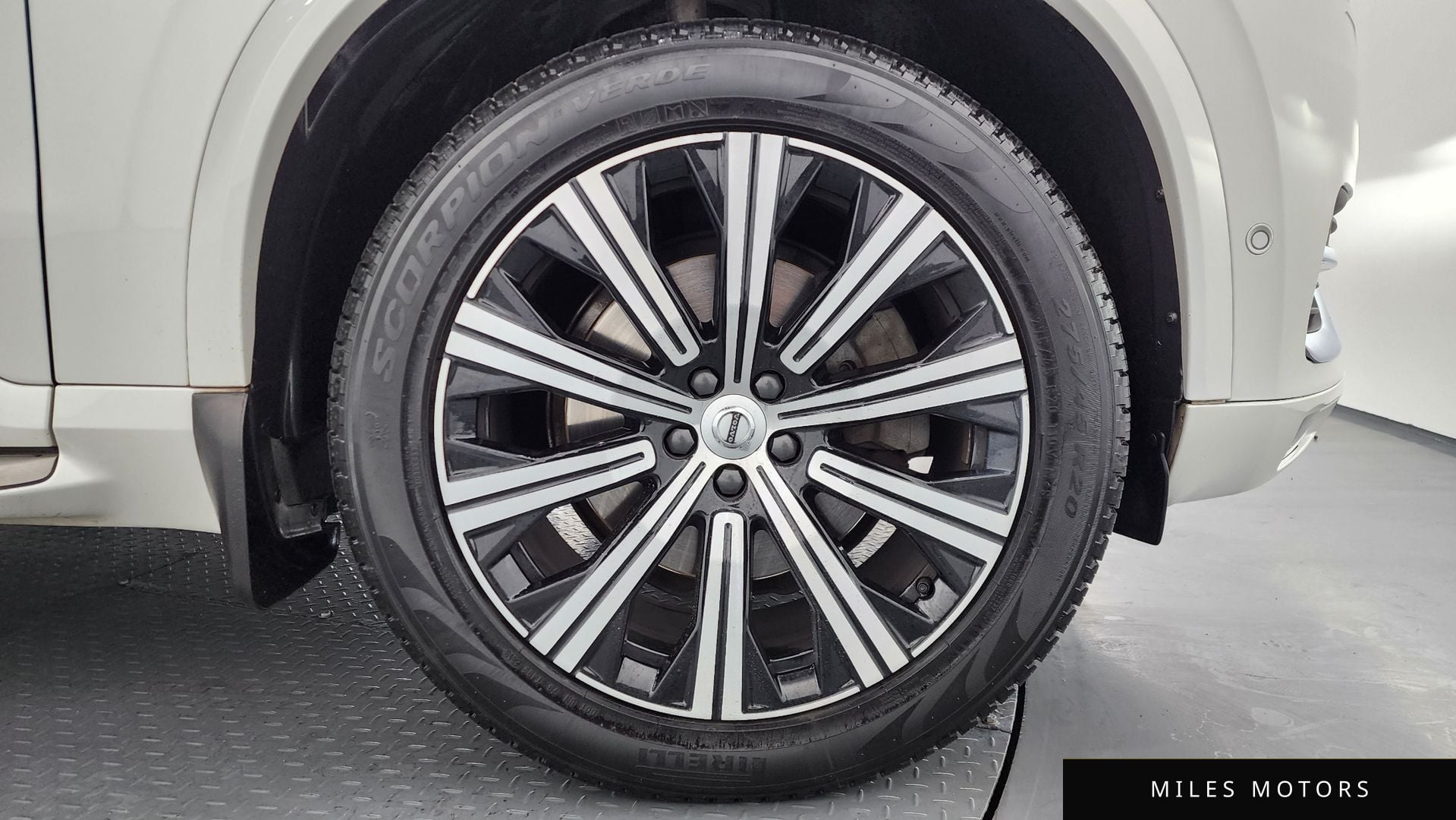 Volvo XC90 2017 — миниатюра 5
