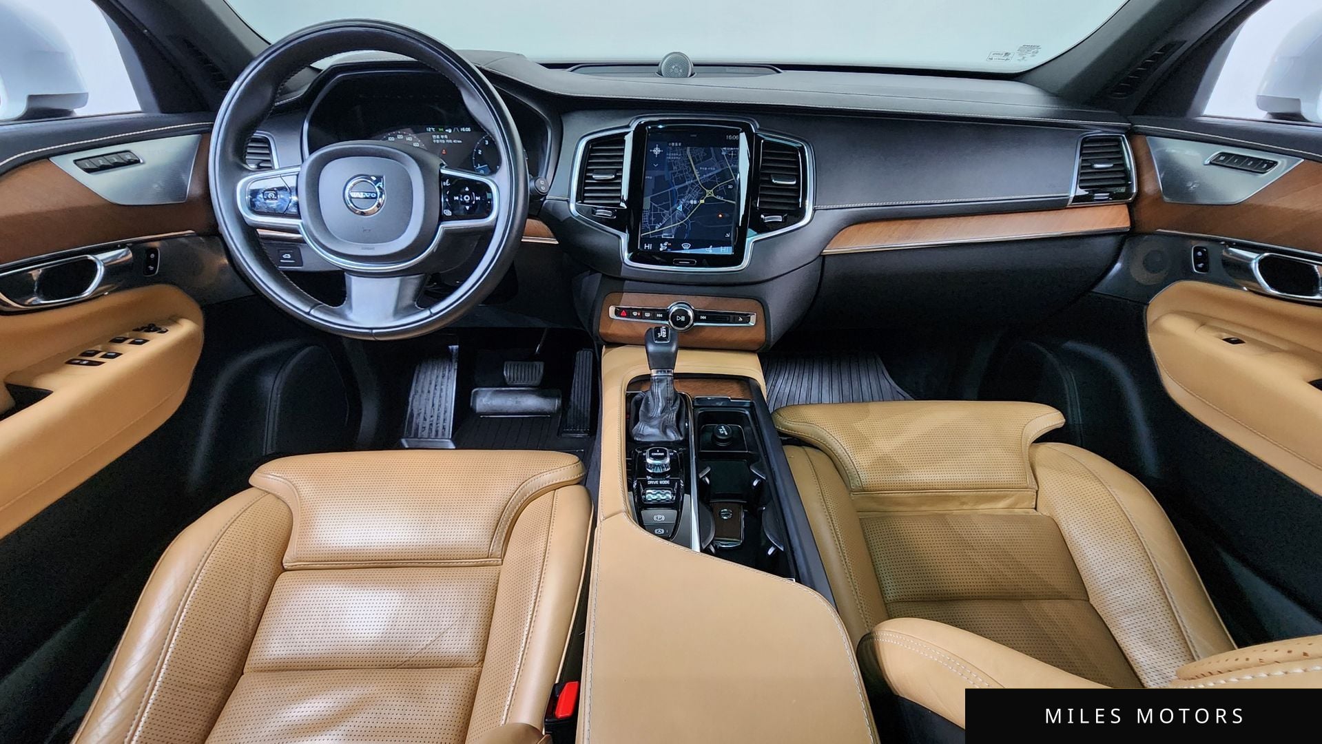 Volvo XC90 2017 — миниатюра 7