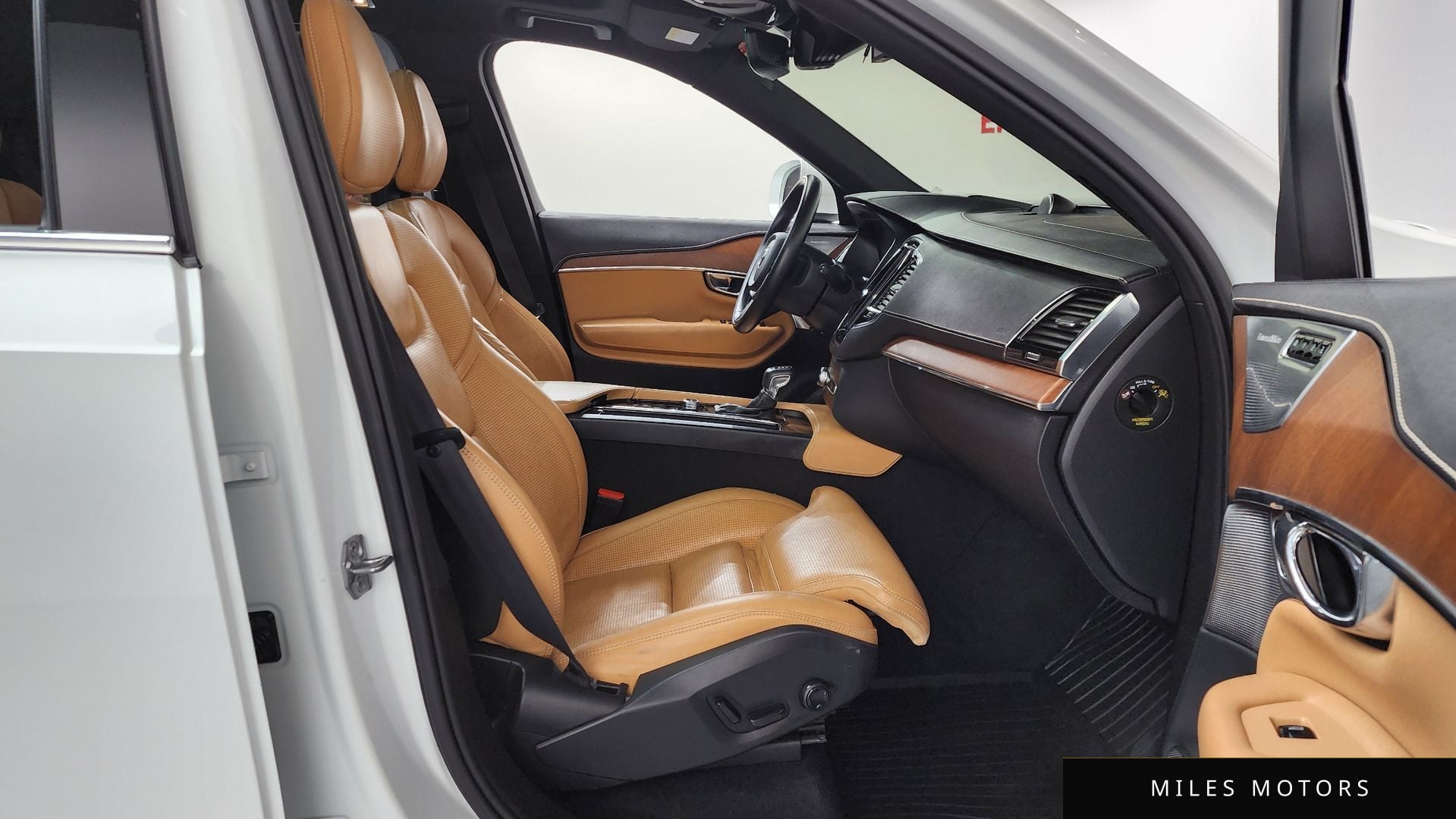 Volvo XC90 2017 — миниатюра 11