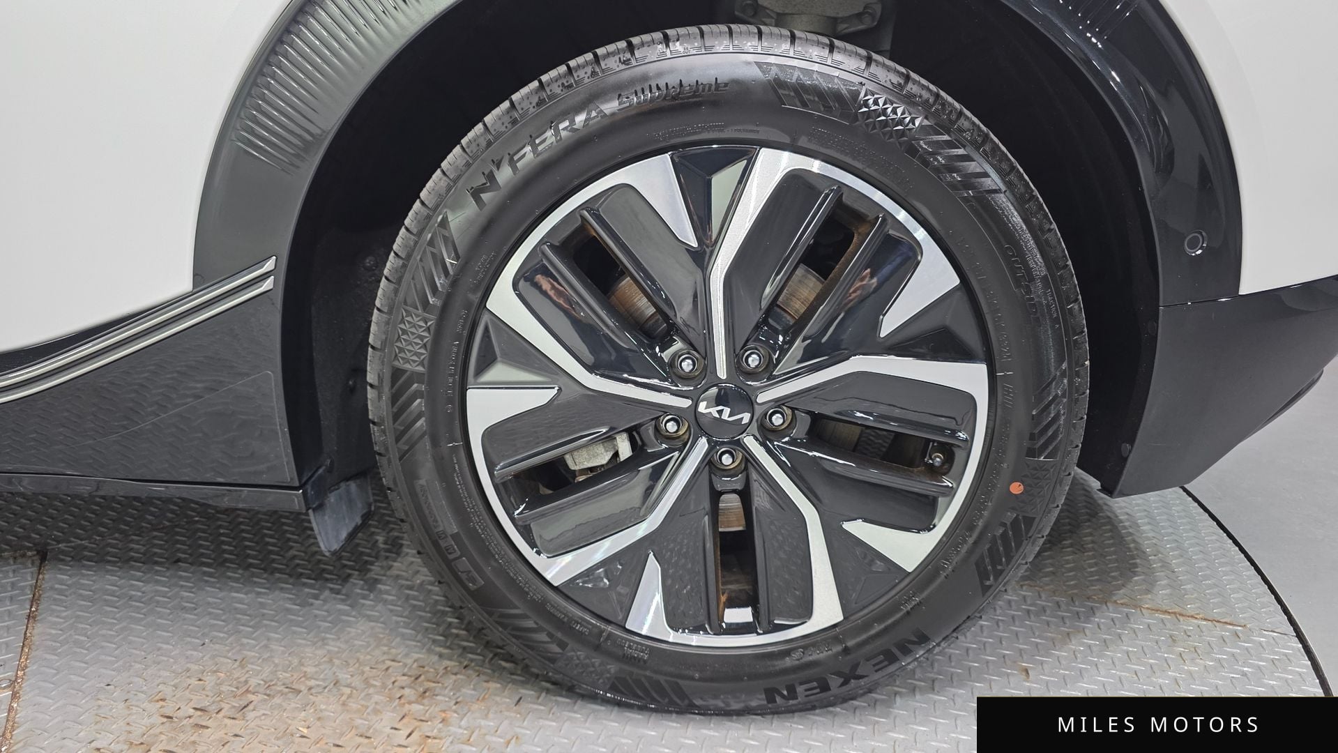 Kia EV6 2024 — миниатюра 5