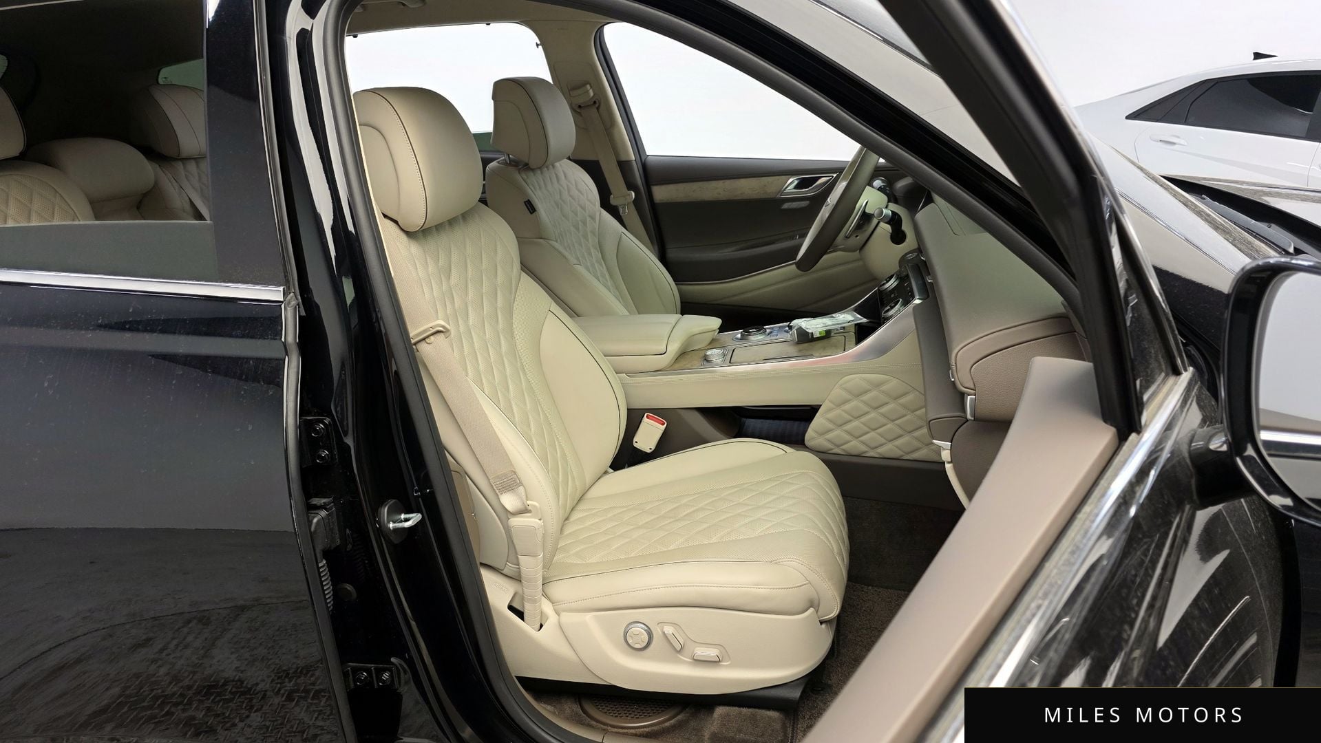 Genesis GV80 2023 — миниатюра 12