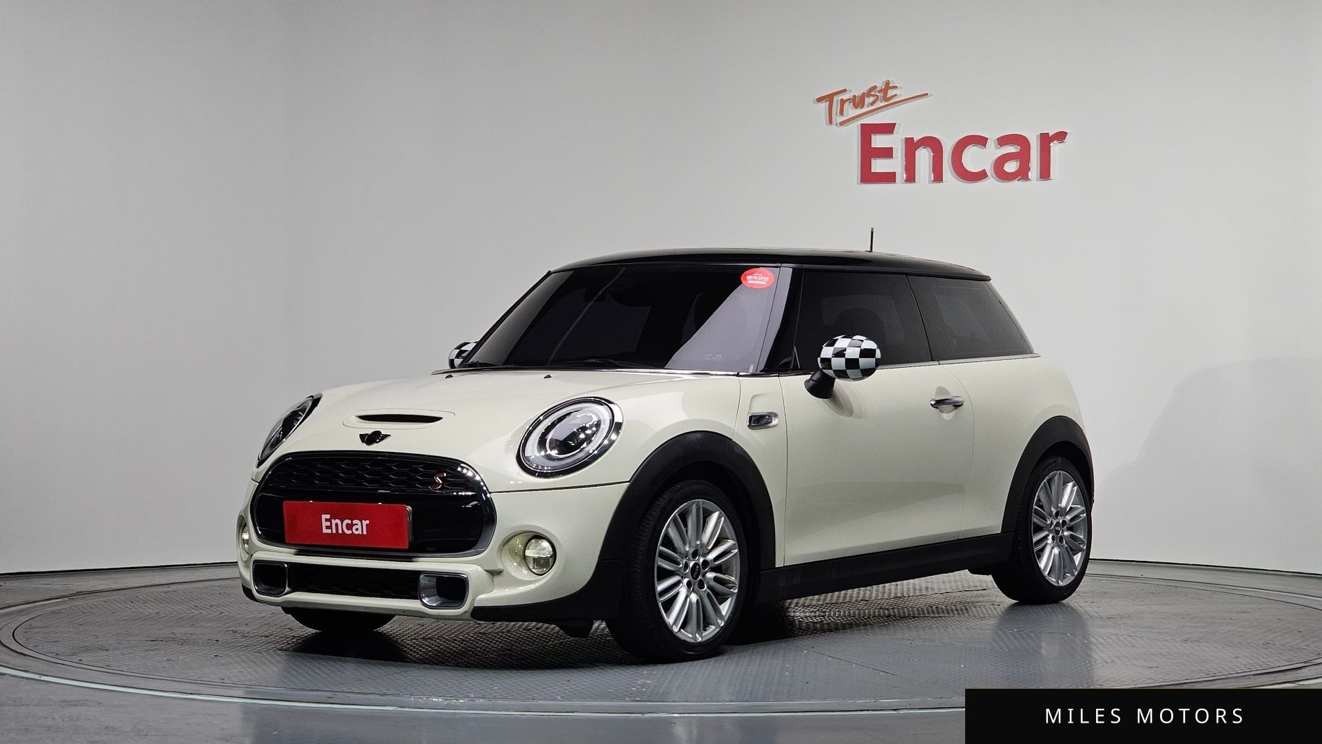 MINI Cooper S 2015 — фото 1 из 12