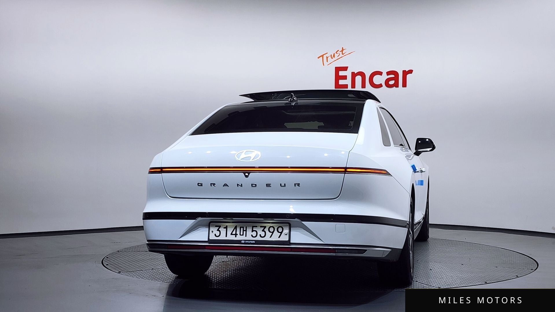 Hyundai Grandeur 2023 — миниатюра 4