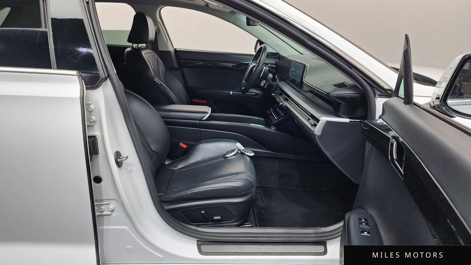 Hyundai Grandeur 2023 — миниатюра 11