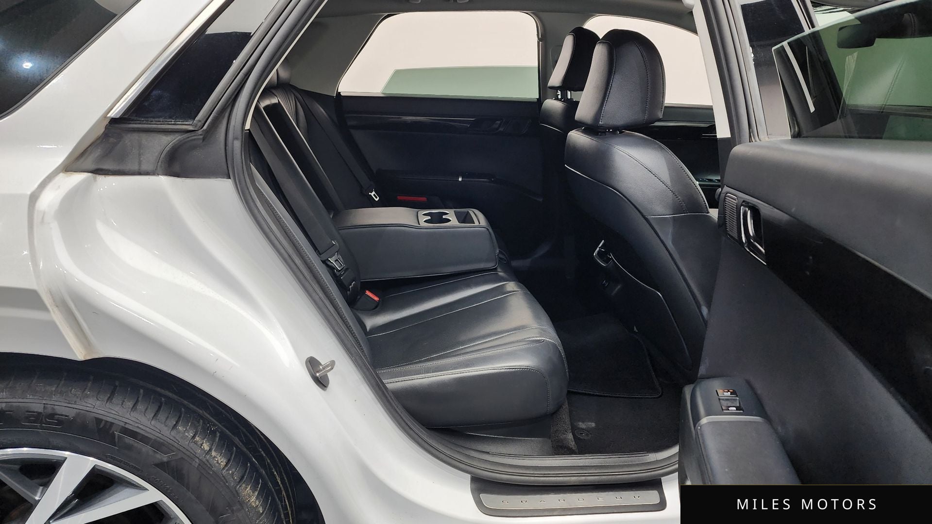 Hyundai Grandeur 2023 — миниатюра 12