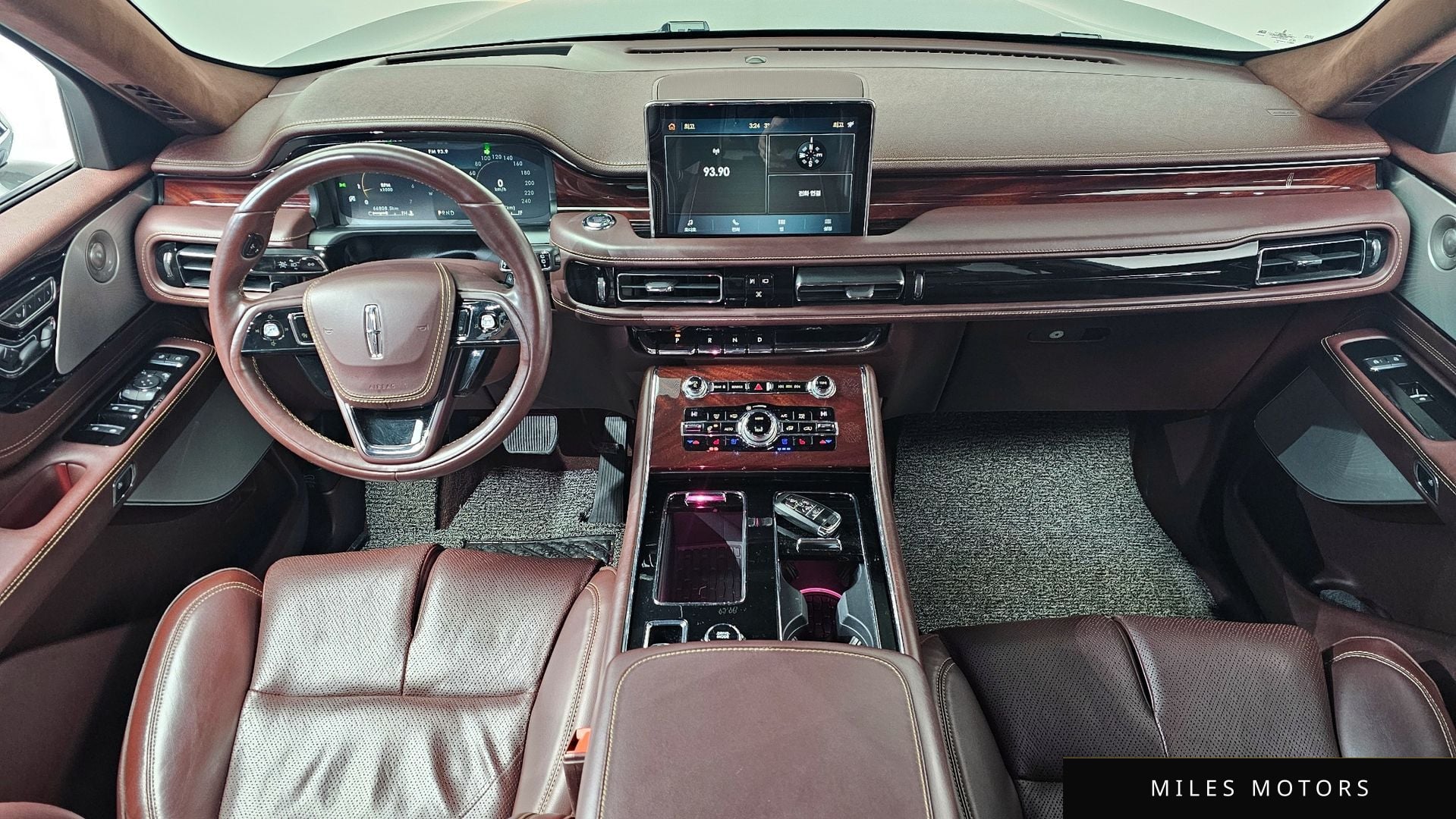 Lincoln Aviator 2020 — миниатюра 7