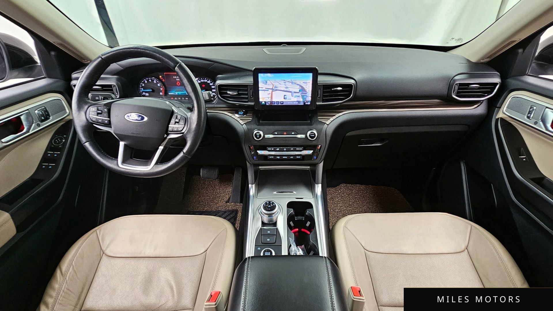 Ford Explorer 2020 — миниатюра 7