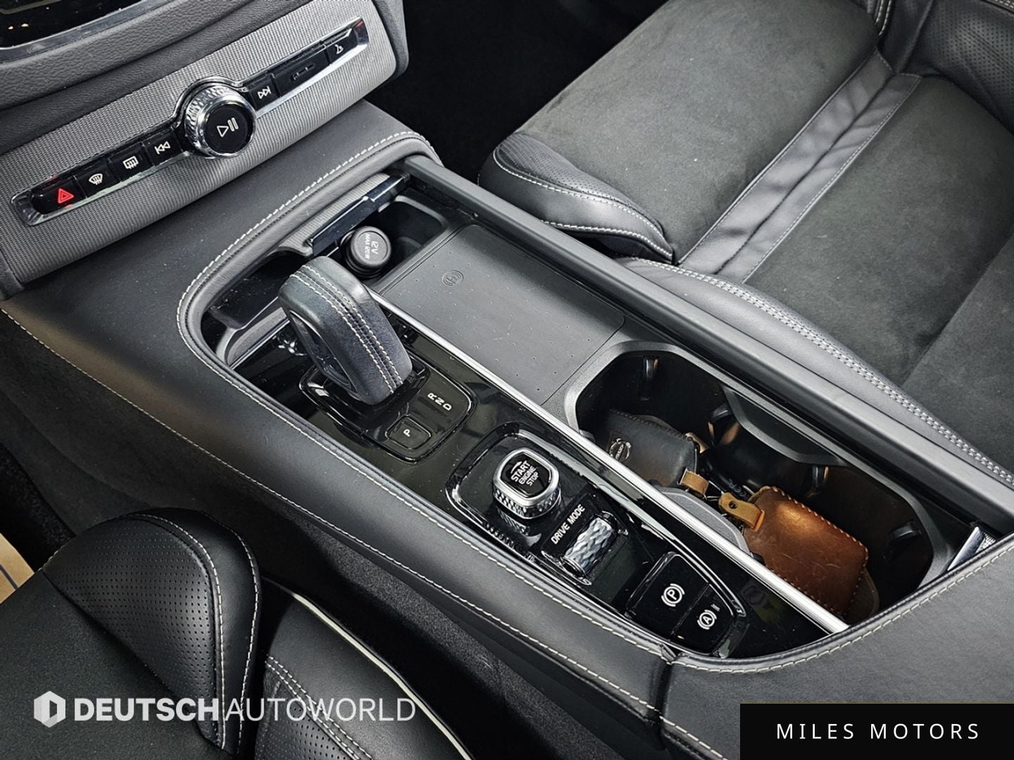 Volvo XC90 2021 — миниатюра 9