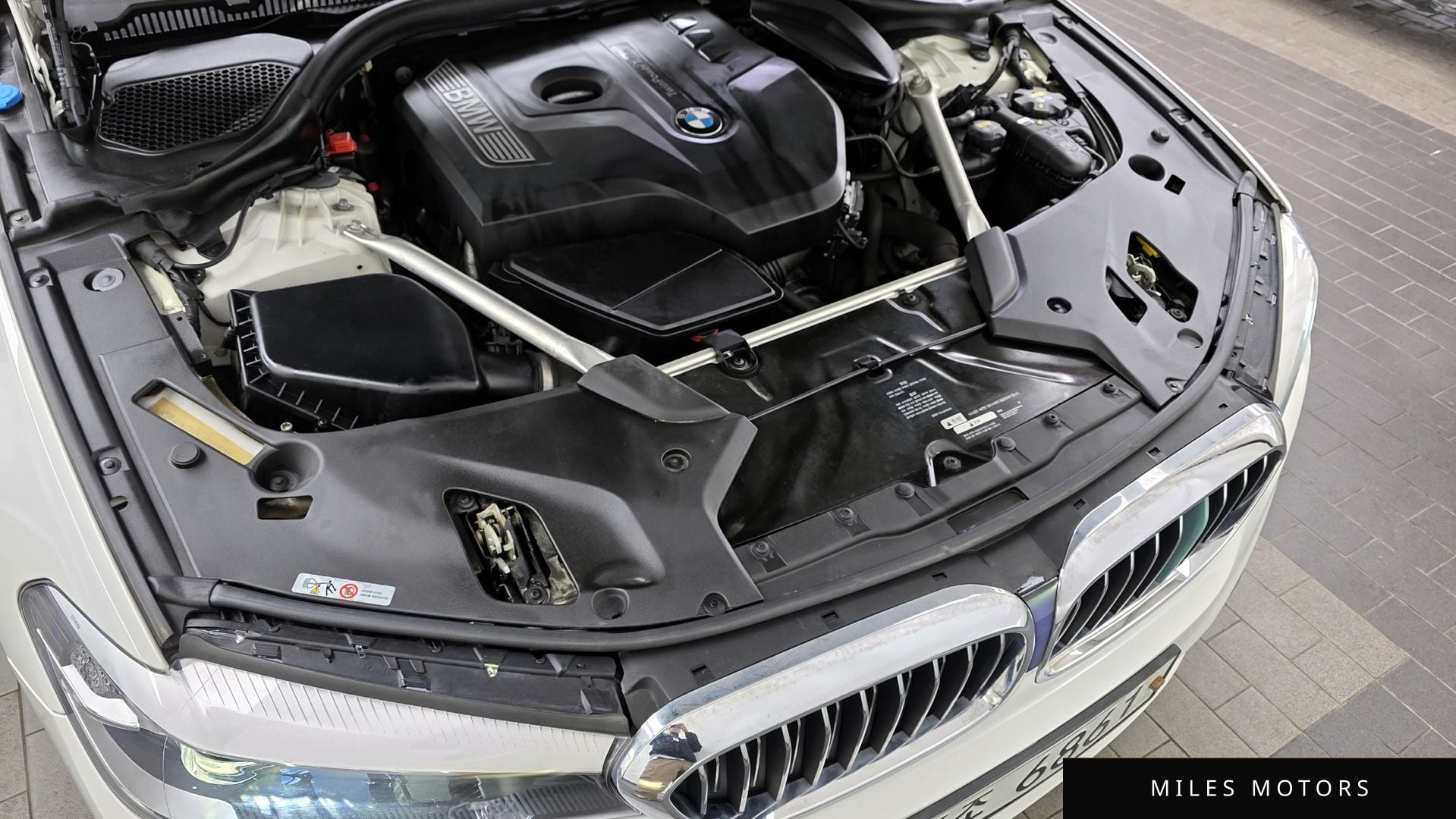 BMW 5 Series (G30) 2019 — миниатюра 6