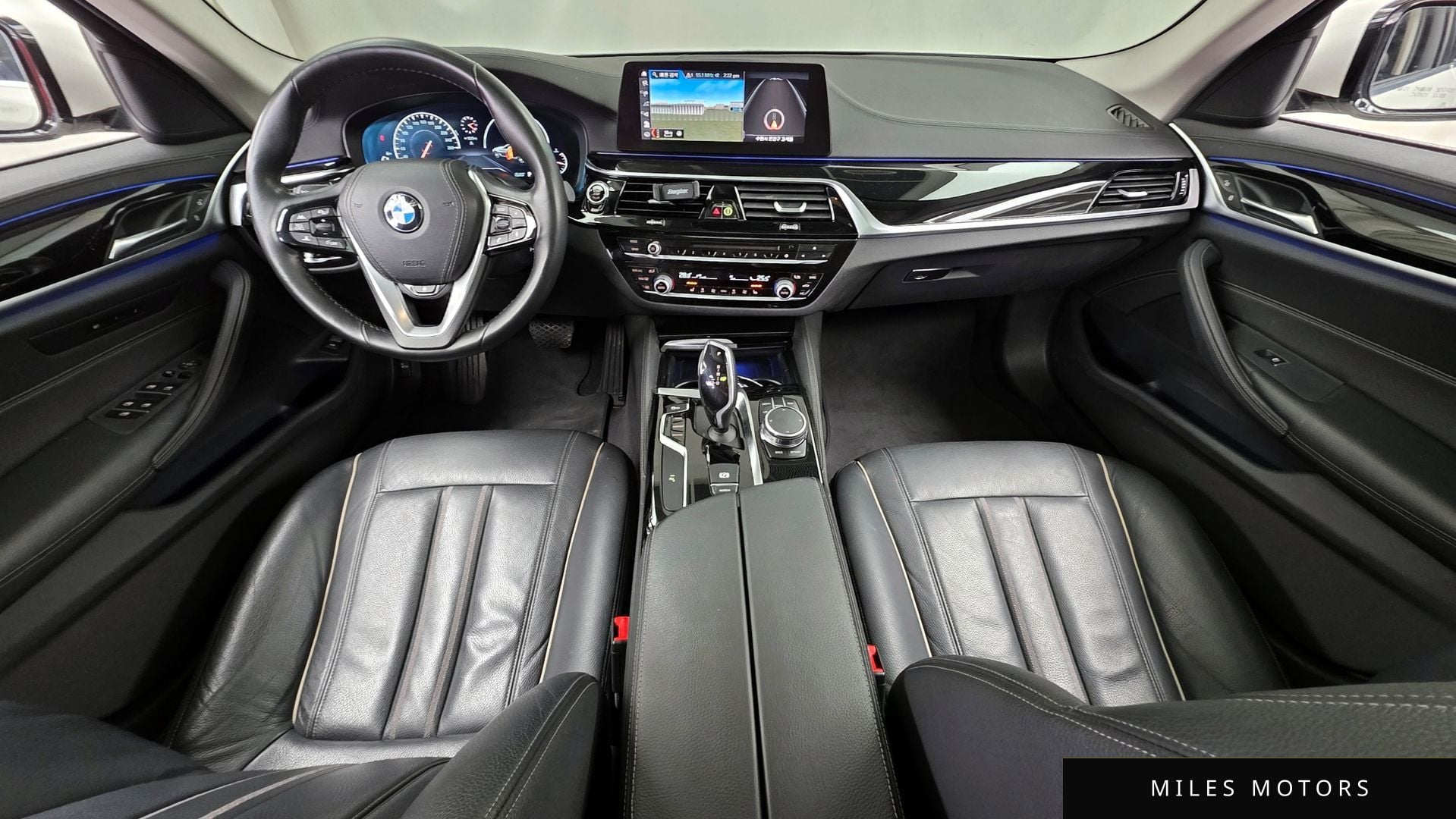 BMW 5 Series (G30) 2019 — миниатюра 7