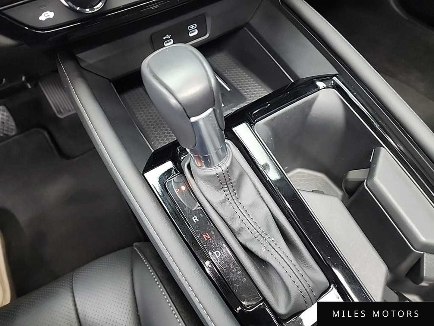 Honda 어코드 2023 — миниатюра 8