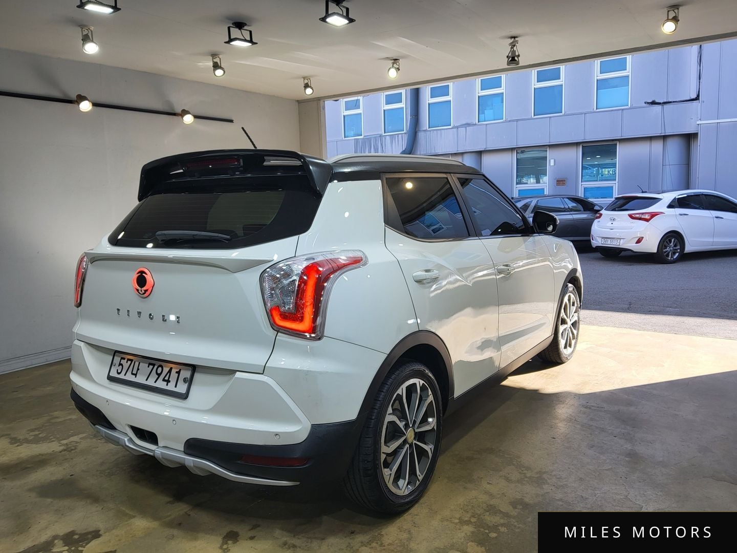 KG Mobility Tivoli 2017 — миниатюра 2