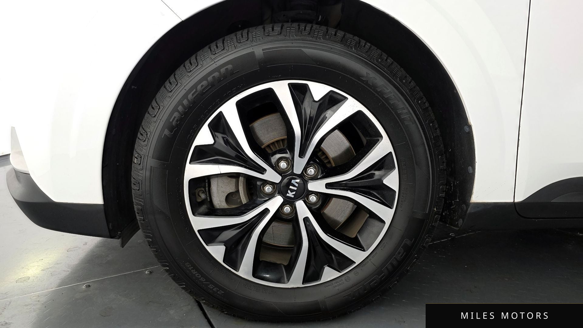 Kia Carnival 2021 — миниатюра 5
