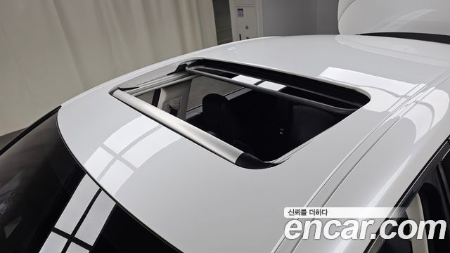 Лексус ES300h 2019 — миниатюра 19