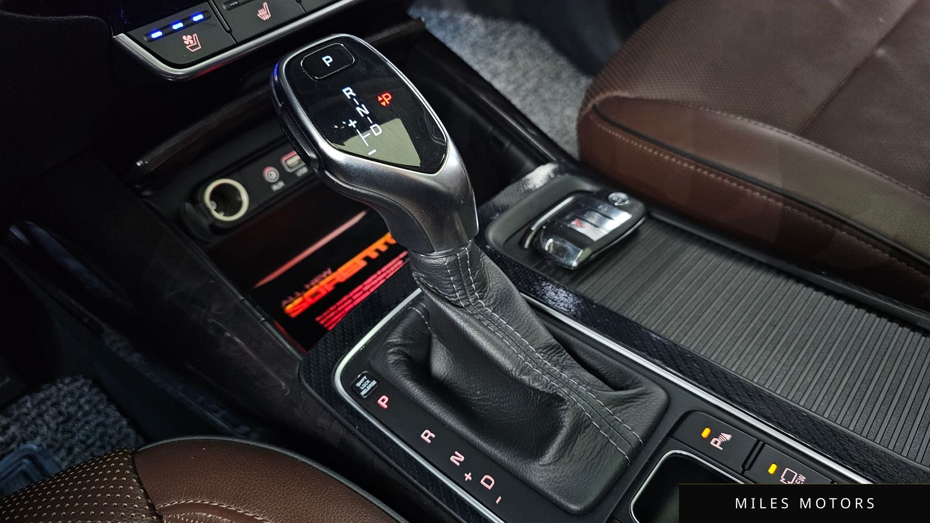 Kia Sorento 2015 — миниатюра 8