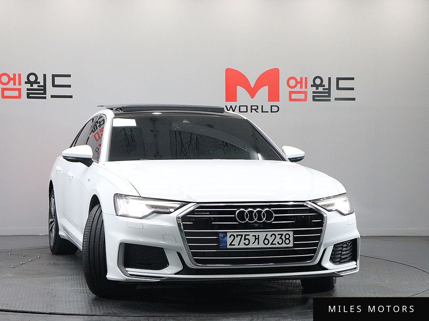 Audi A6 (C8) 2021 — миниатюра 2