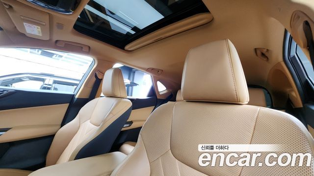Лексус NX450h+ 2025 — миниатюра 23