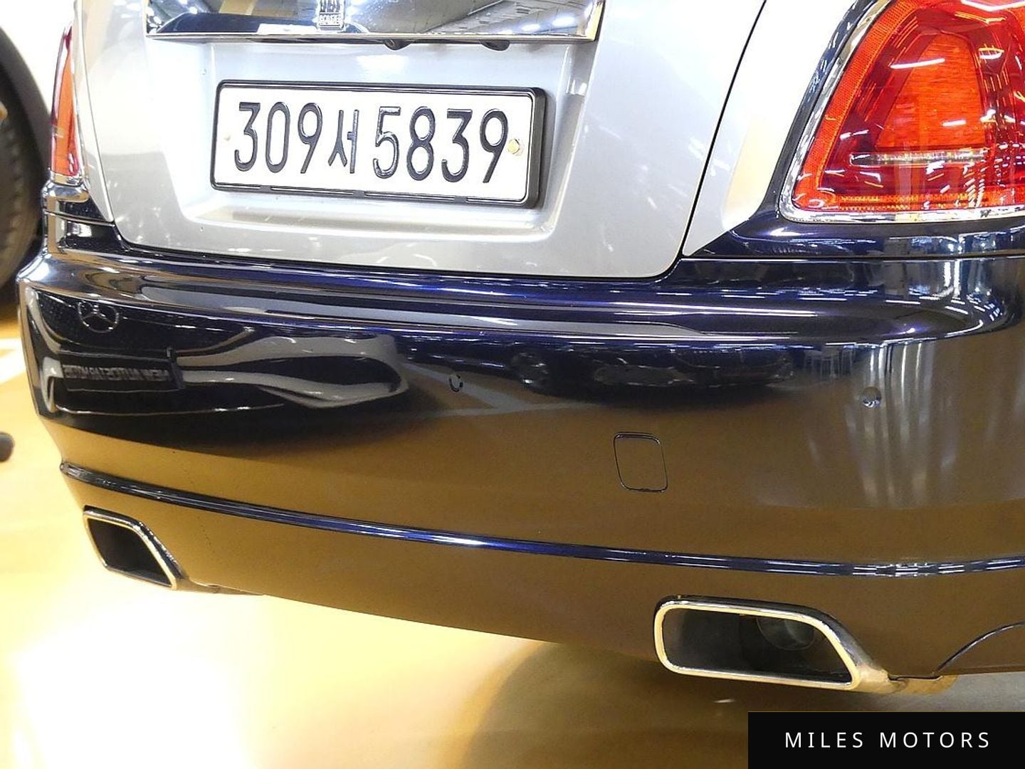 Rolls-Royce 고스트 2017 — миниатюра 4