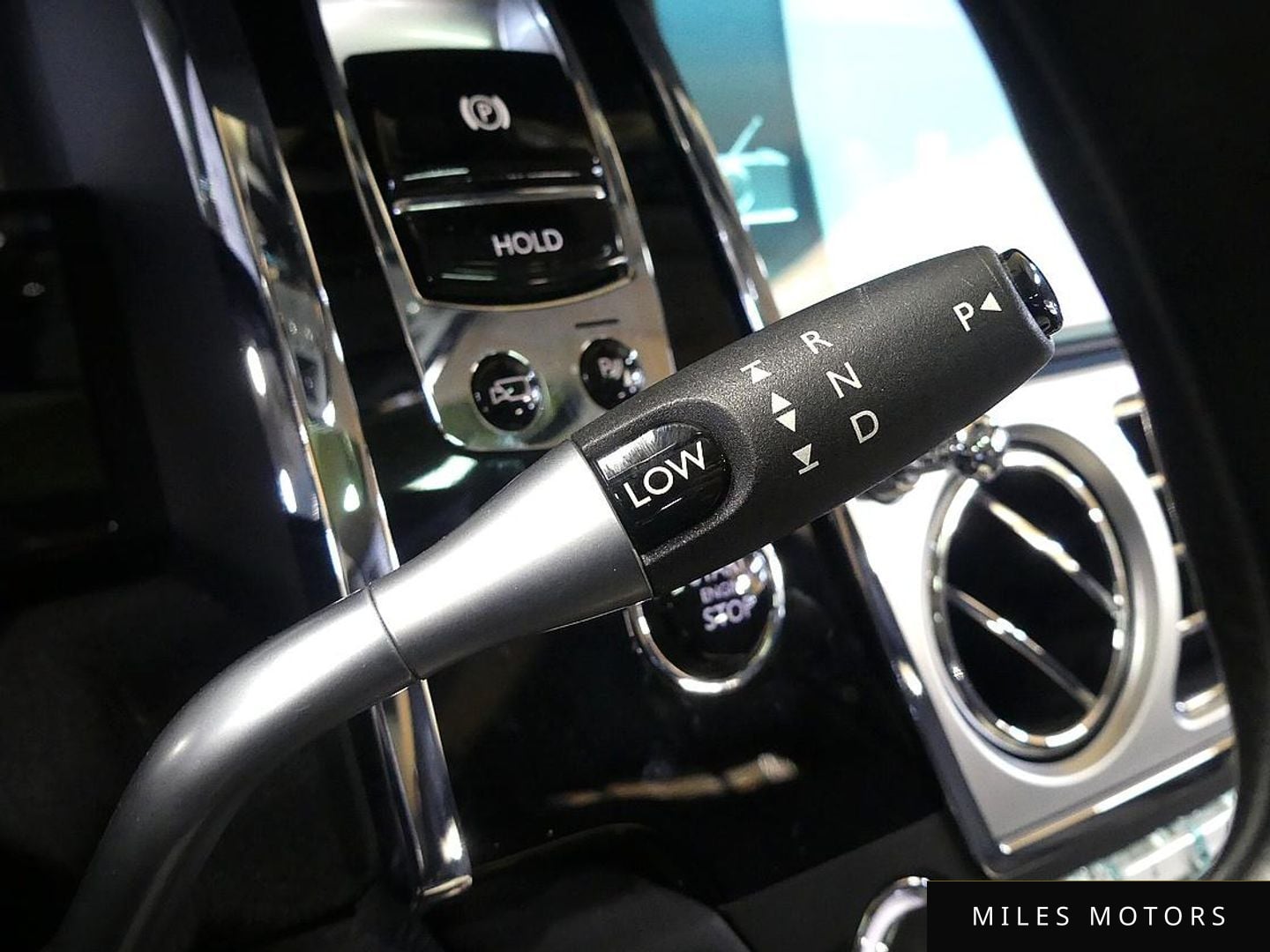 Rolls-Royce 고스트 2017 — миниатюра 9