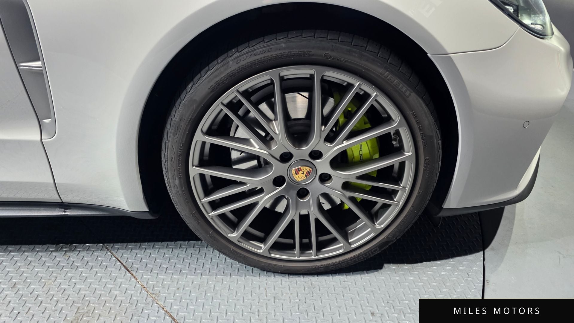 Porsche Panamera 2022 — миниатюра 5