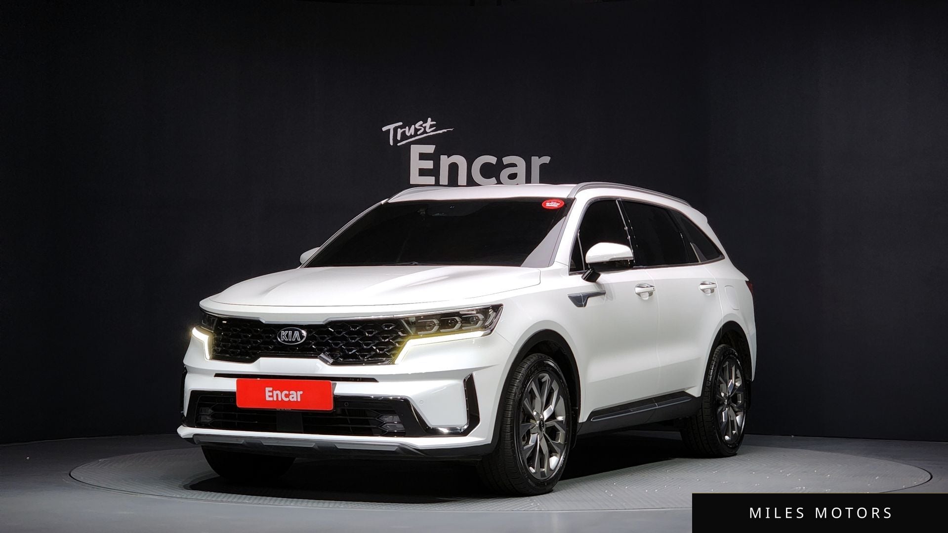 Kia Sorento 2021 — фото 1 из 12