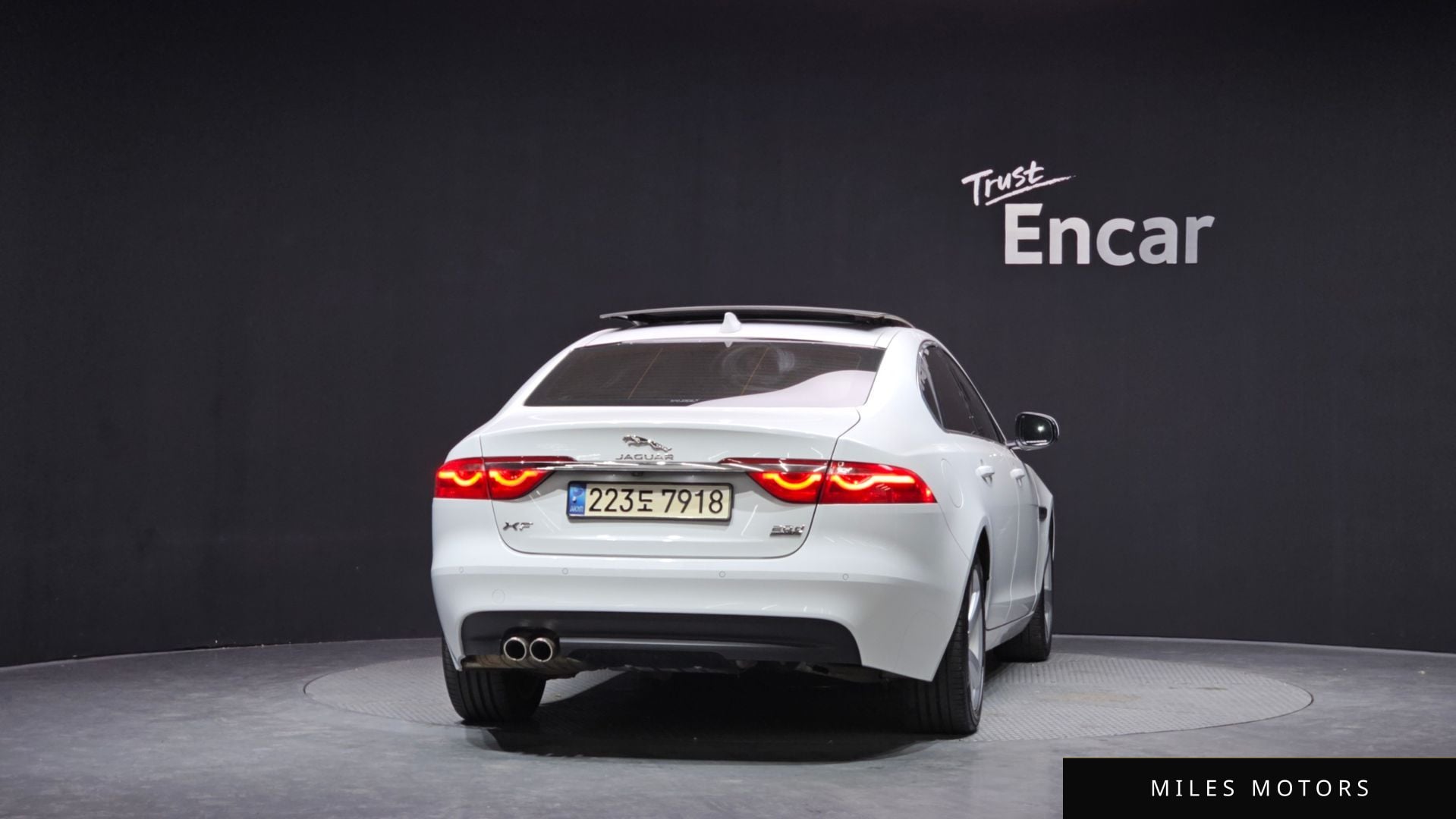 Jaguar XF (X260) 2018 — миниатюра 4
