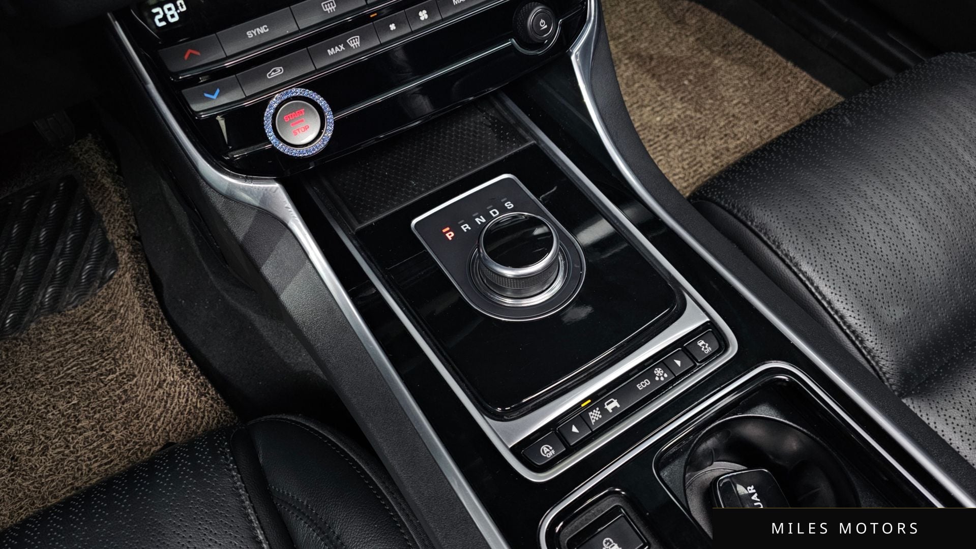 Jaguar XF (X260) 2018 — миниатюра 9