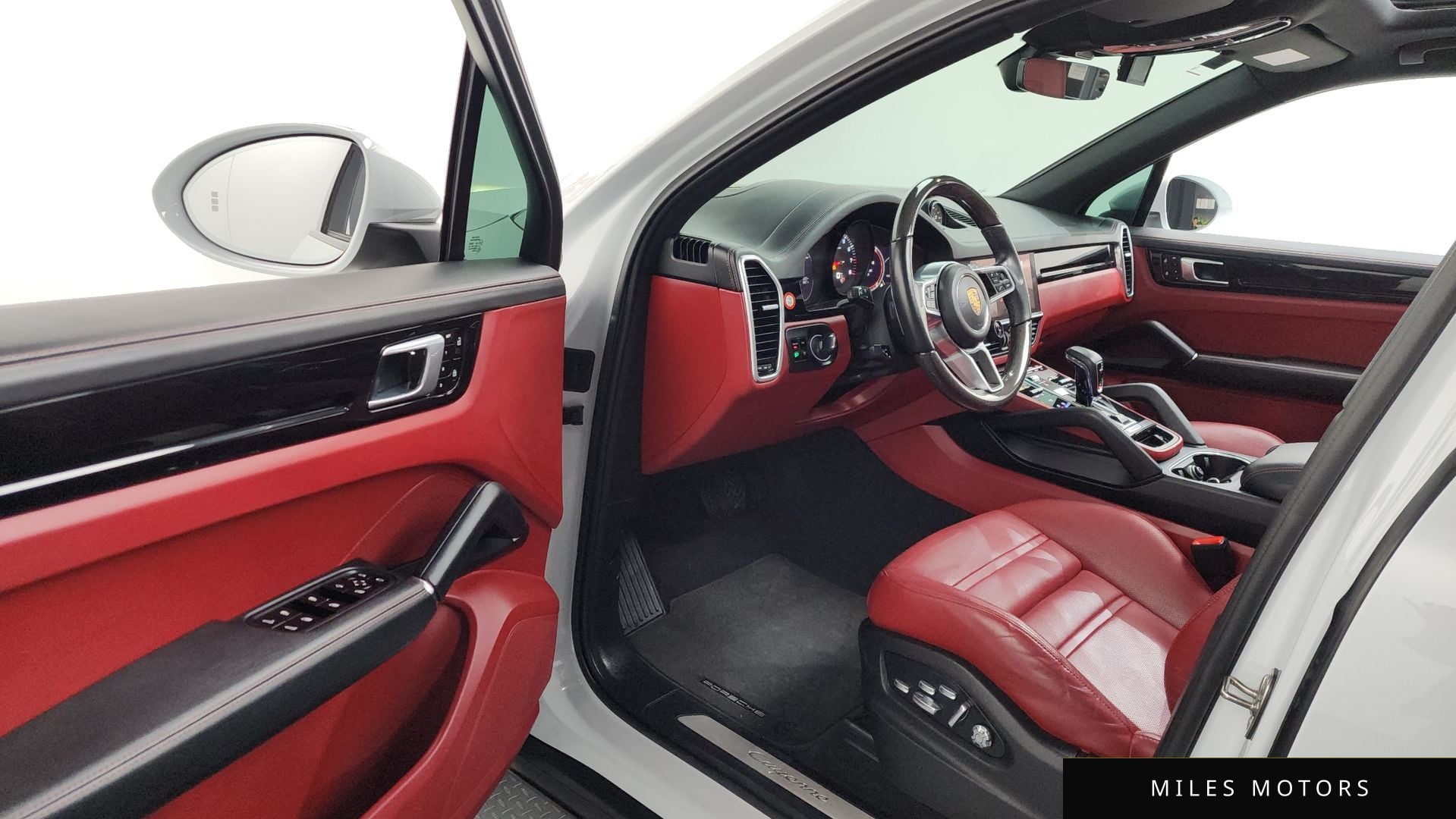 Porsche 카이엔 (PO536) 2021 — миниатюра 10