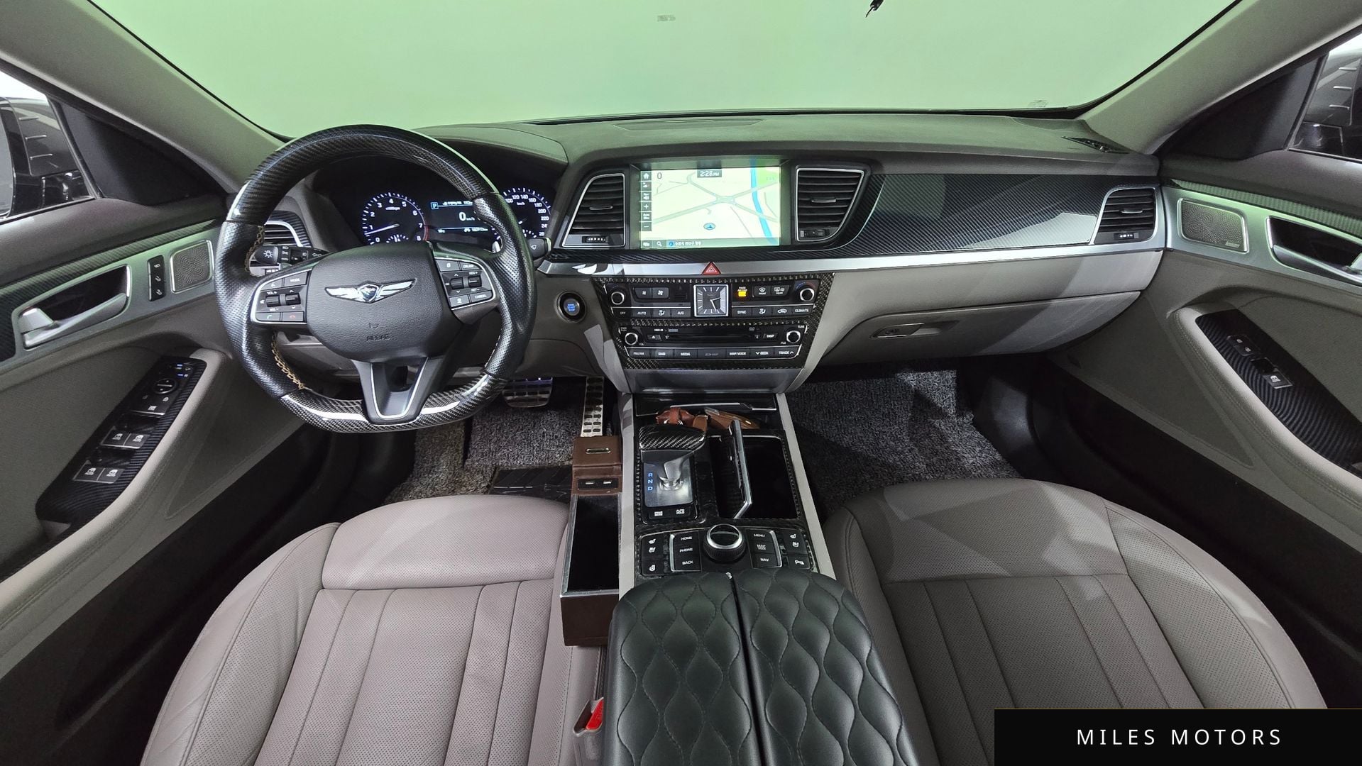 Genesis G80 2017 — миниатюра 7