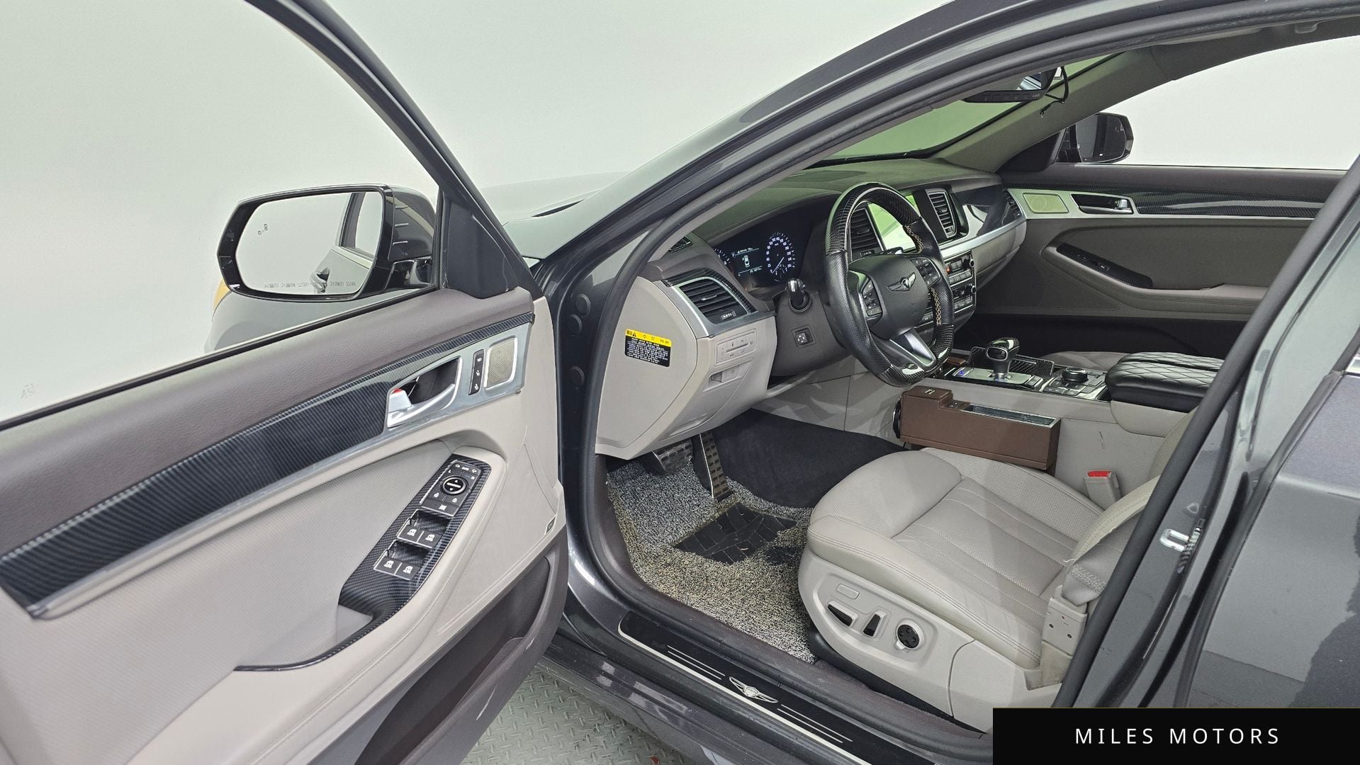 Genesis G80 2017 — миниатюра 10