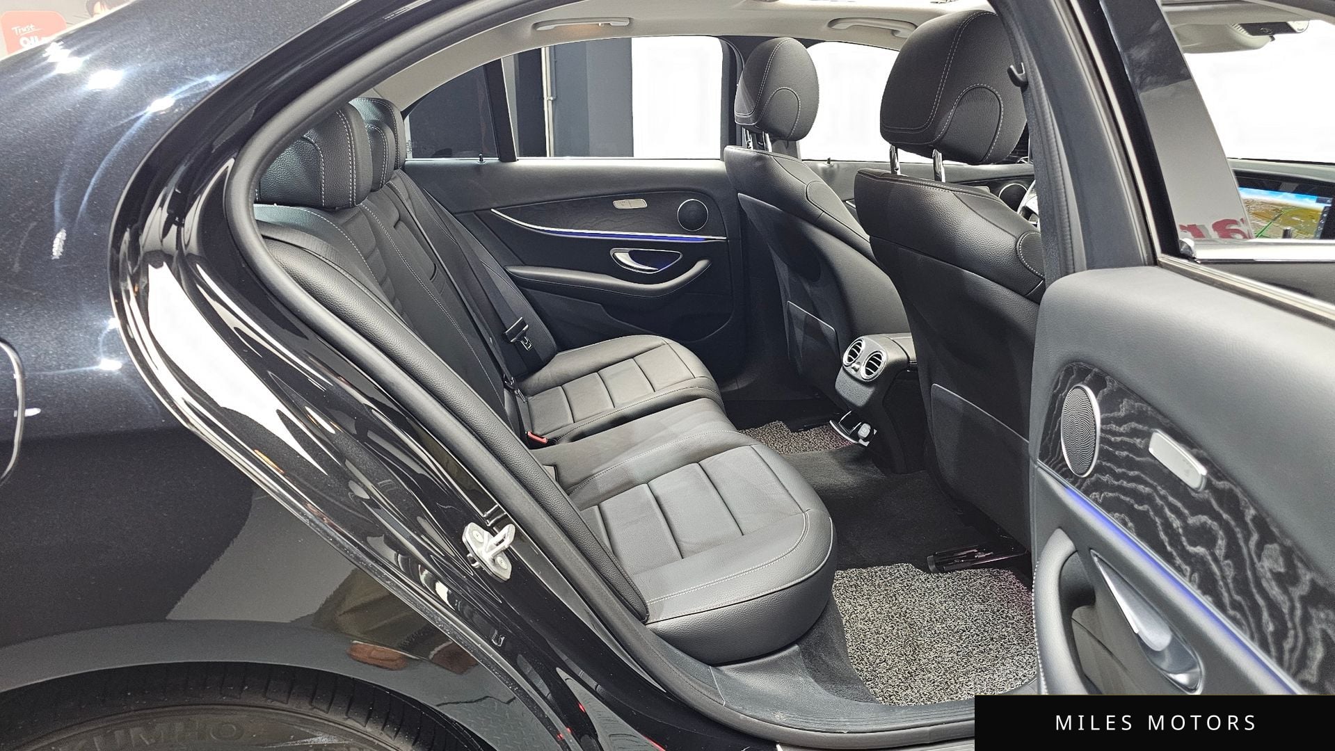 Mercedes-Benz E-클래스 W213 2018 — миниатюра 12
