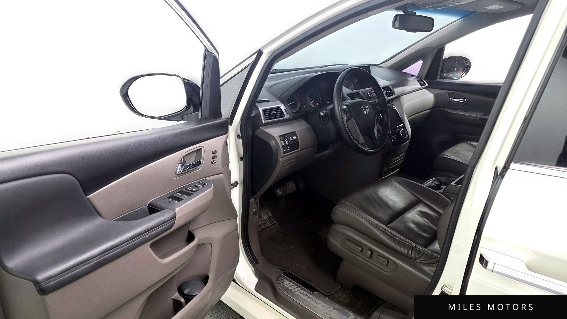 Honda Odyssey 2016 — миниатюра 10