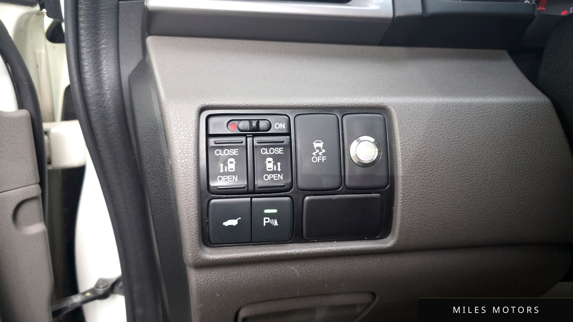 Honda Odyssey 2016 — миниатюра 16