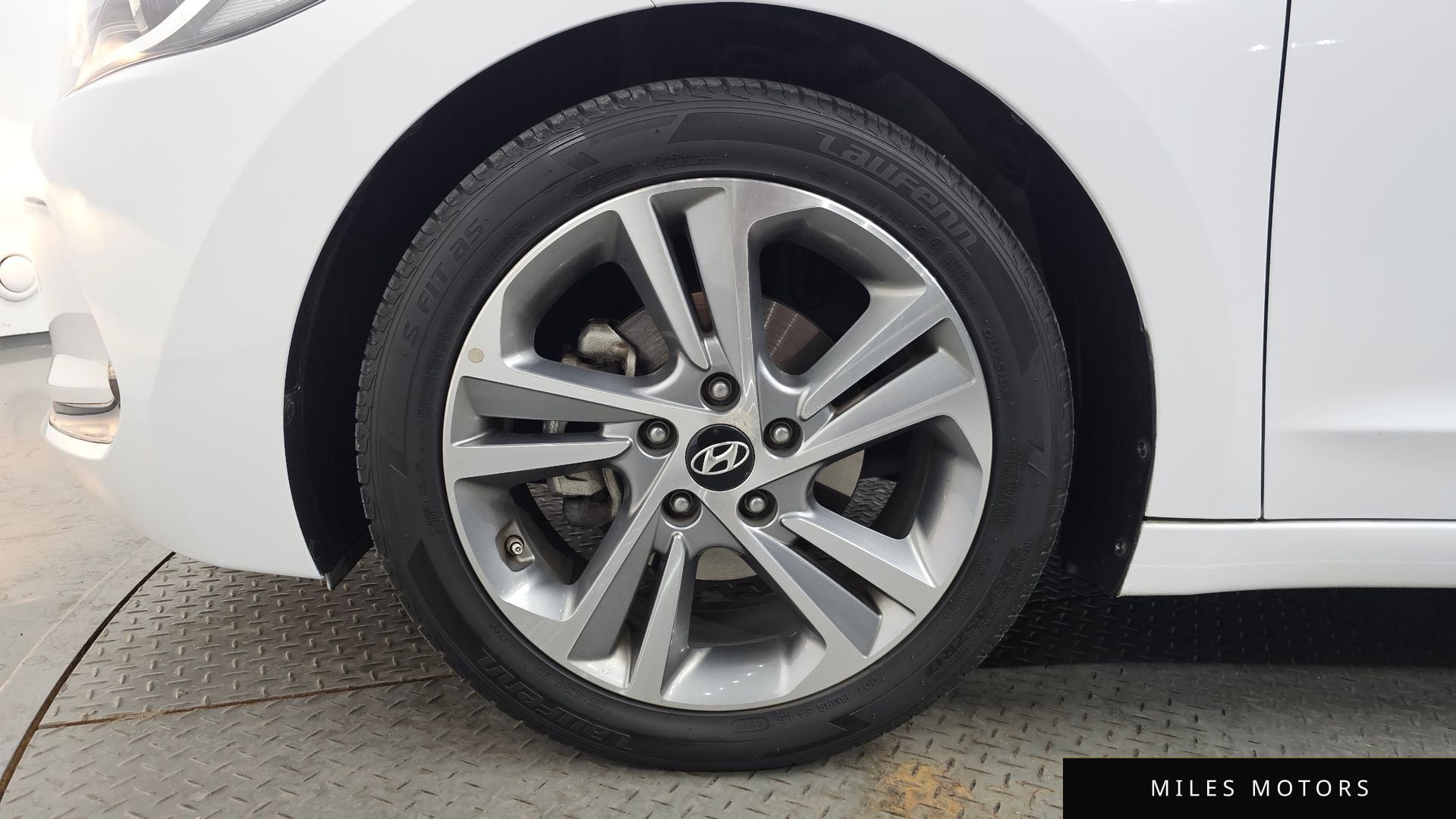 Hyundai AVANTE 2018 — миниатюра 5