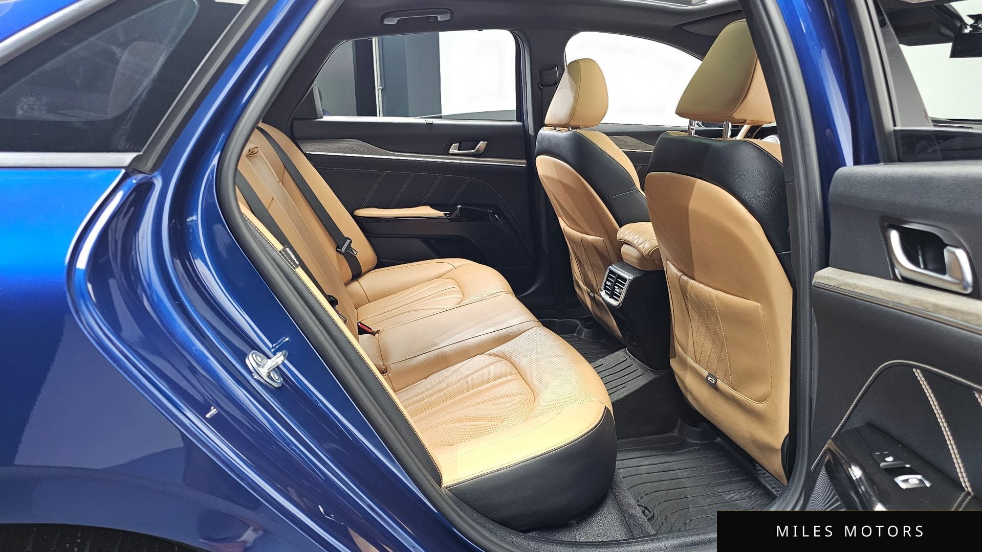 Kia K5 2023 — миниатюра 12